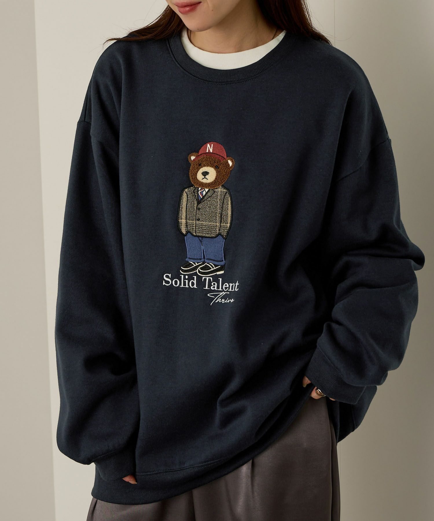 QUASH ベアーサガラ刺繍トレーナー メンズ
