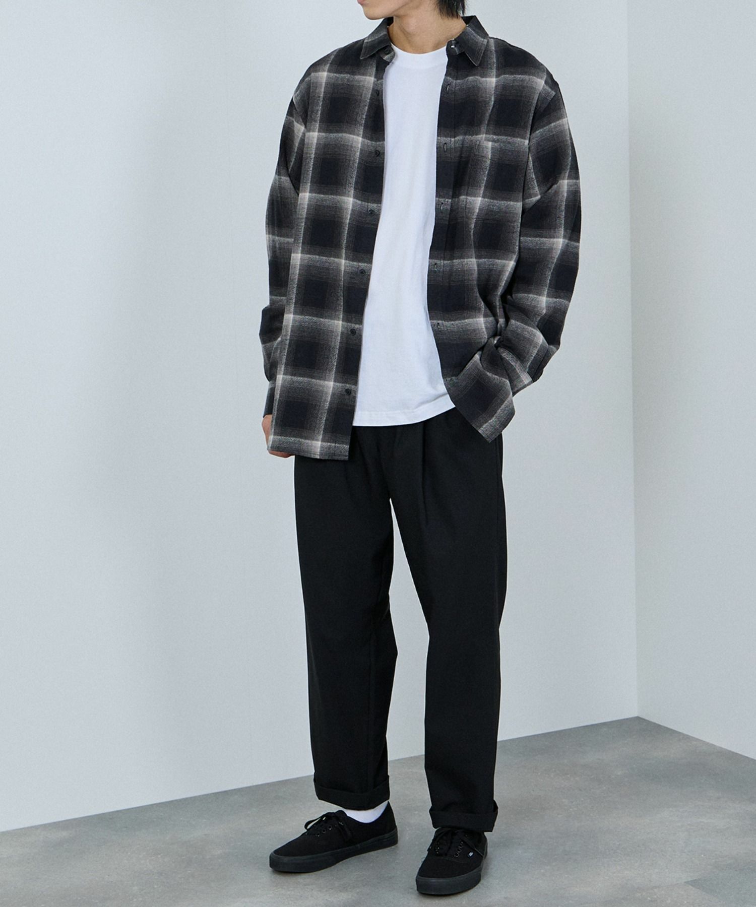 NAVY  毎日はきたくなるラクラクパンツ 「マイラク」 ワイドパンツ メンズ商品画像-11