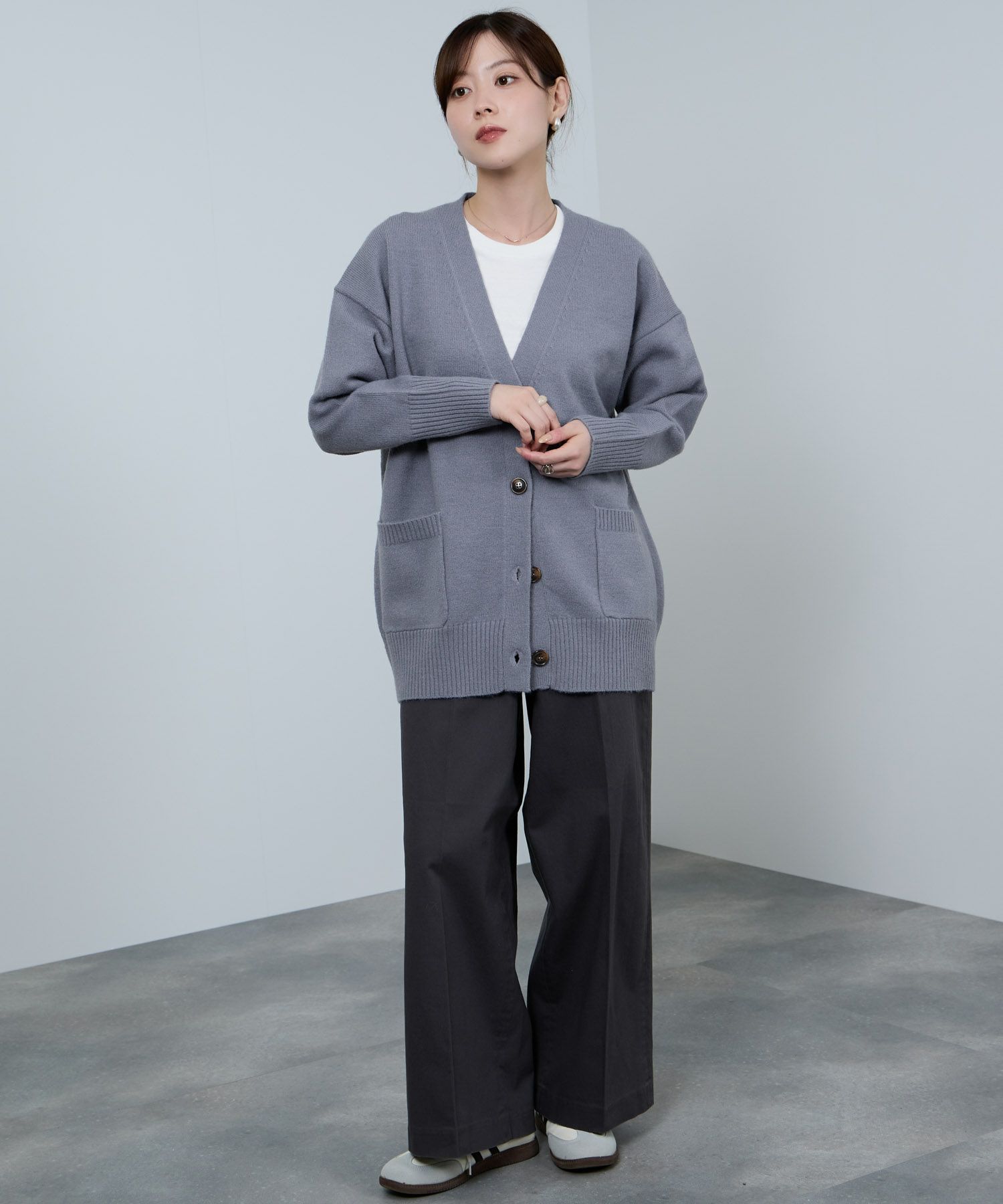 [さらに50%OFF]nAvy もちり もちもち 洗えるニット Vネックカーディガン レディース商品画像-13