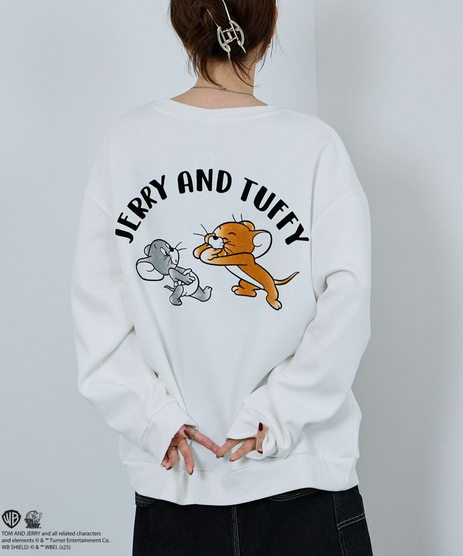 Tom and Jerry ジェリー タフィー フロッキートレーナー メンズ商品画像-2