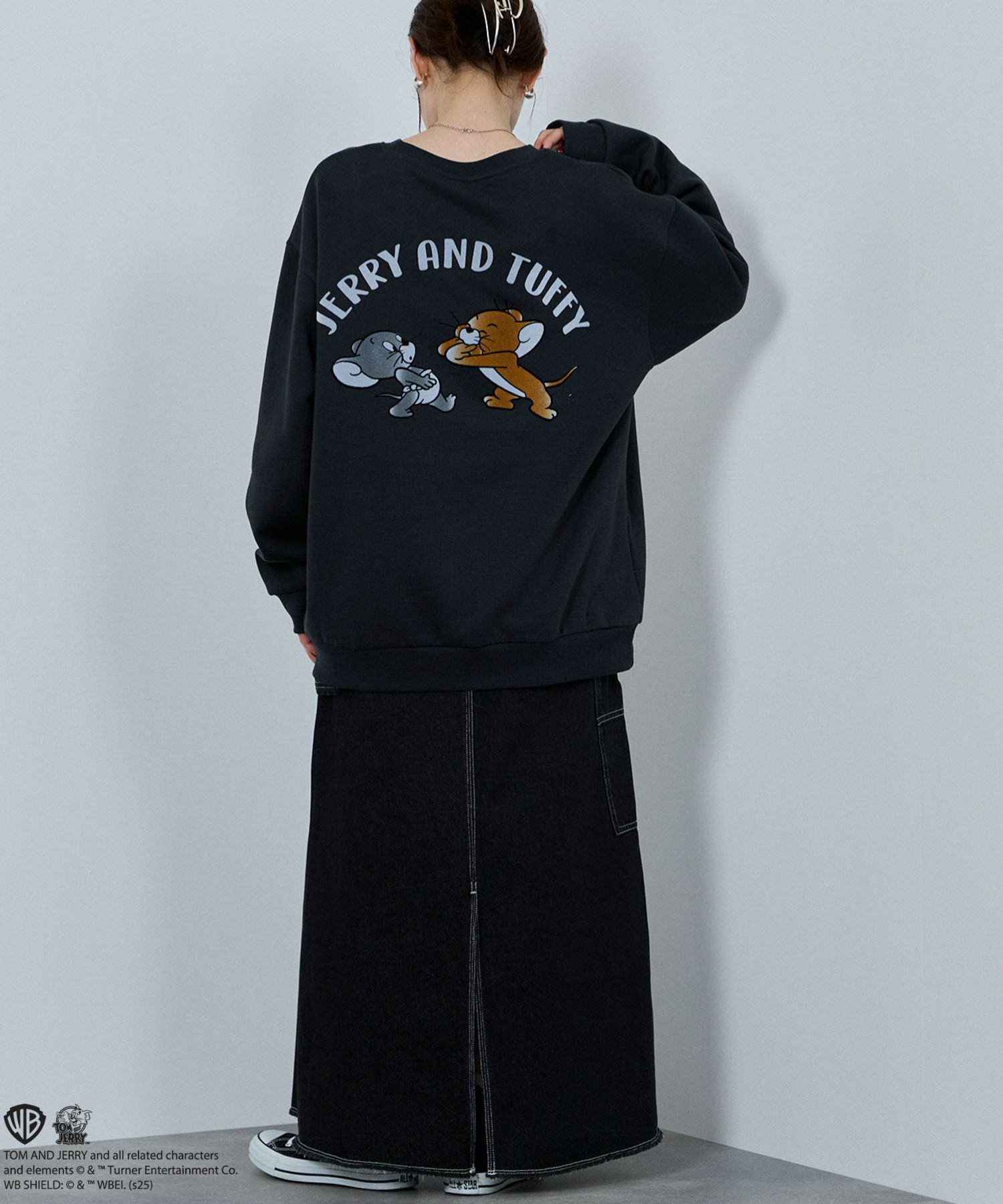 Tom and Jerry ジェリー タフィー フロッキートレーナー メンズ商品画像-6