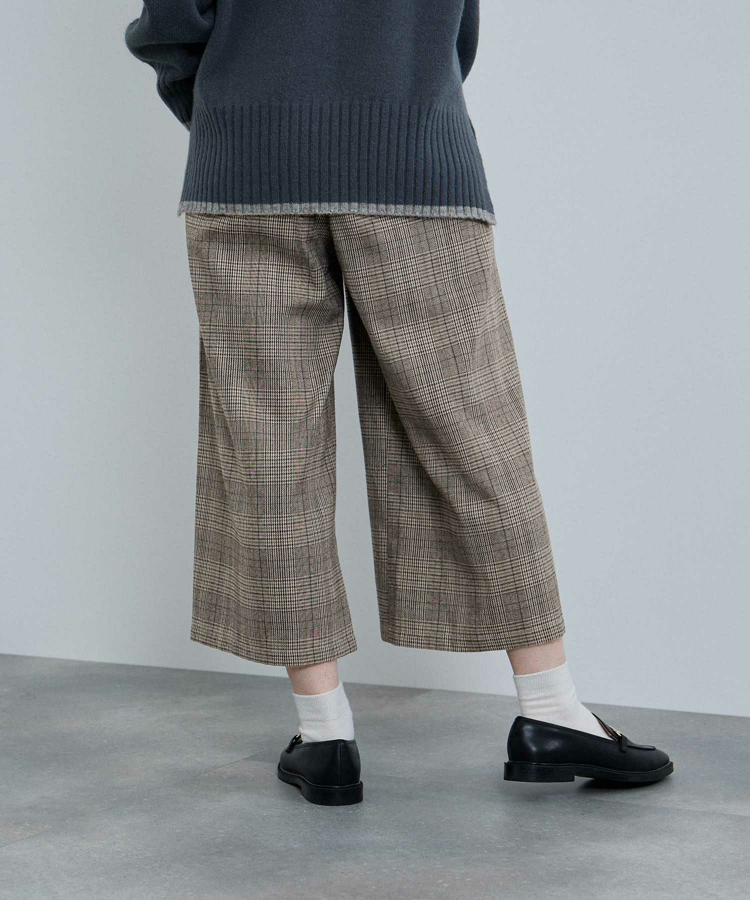 nAvy ワイドクロップドパンツ レディース
