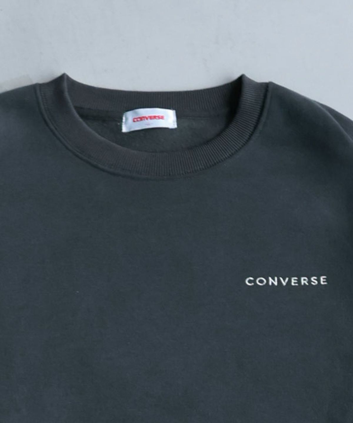 CONVERSE バックサガラ刺繍スウェット メンズ