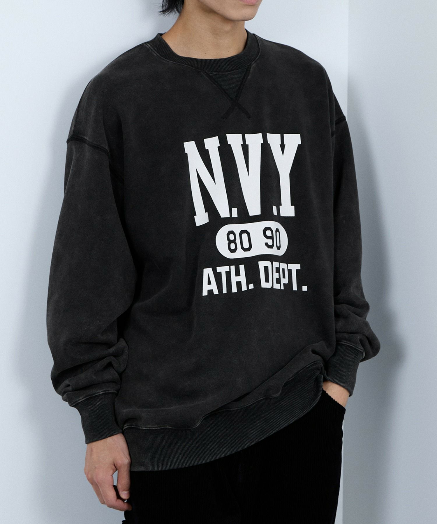 NAVY ウォッシュバルーントレーナー メンズ商品画像-3