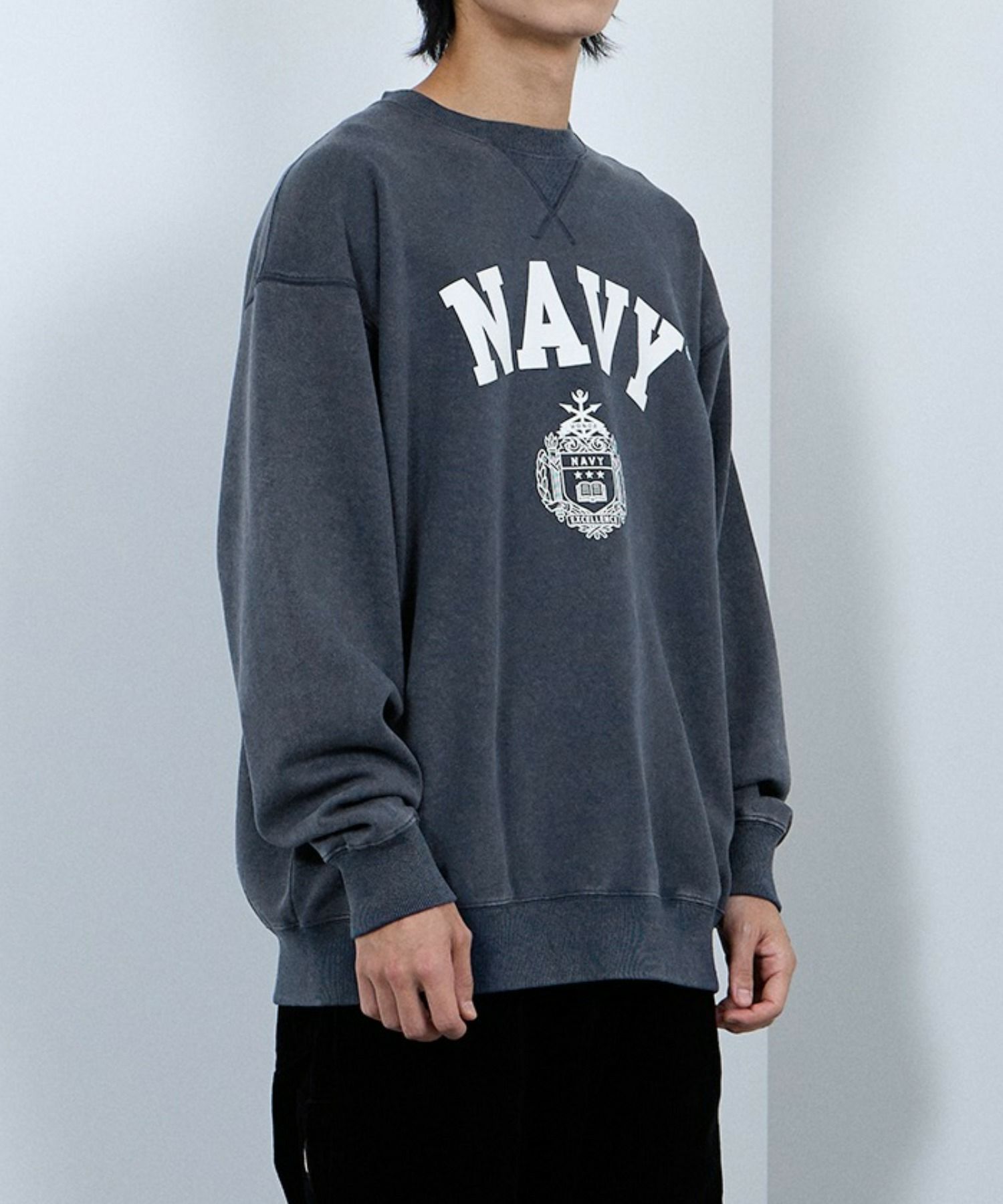 NAVY ウォッシュバルーントレーナー メンズ