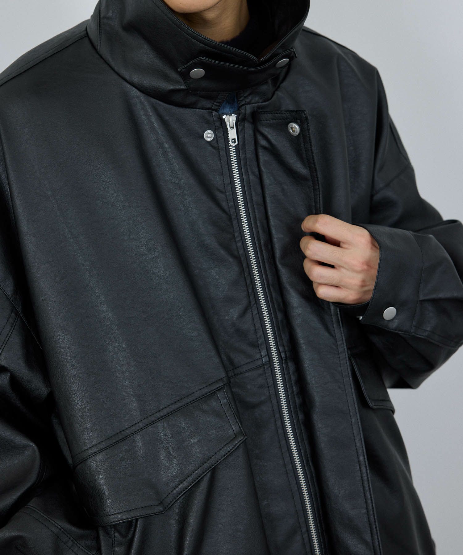 nAvy レザー調ブルゾン レディース