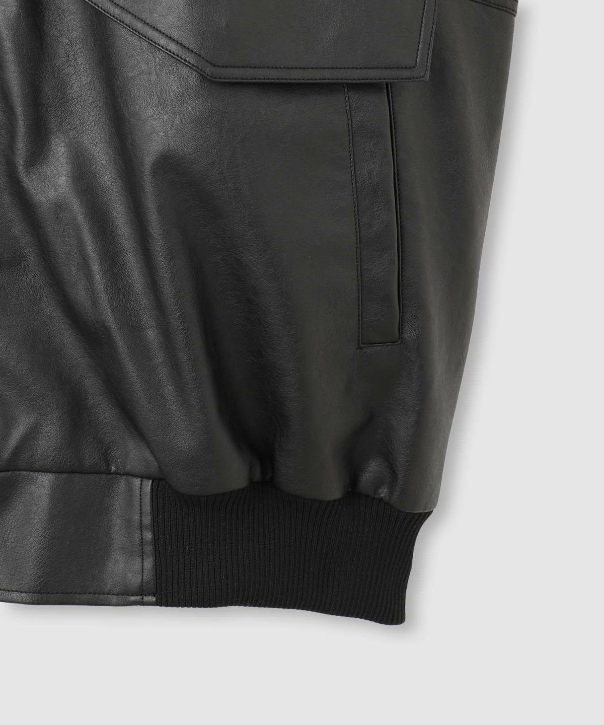 nAvy レザー調ブルゾン レディース