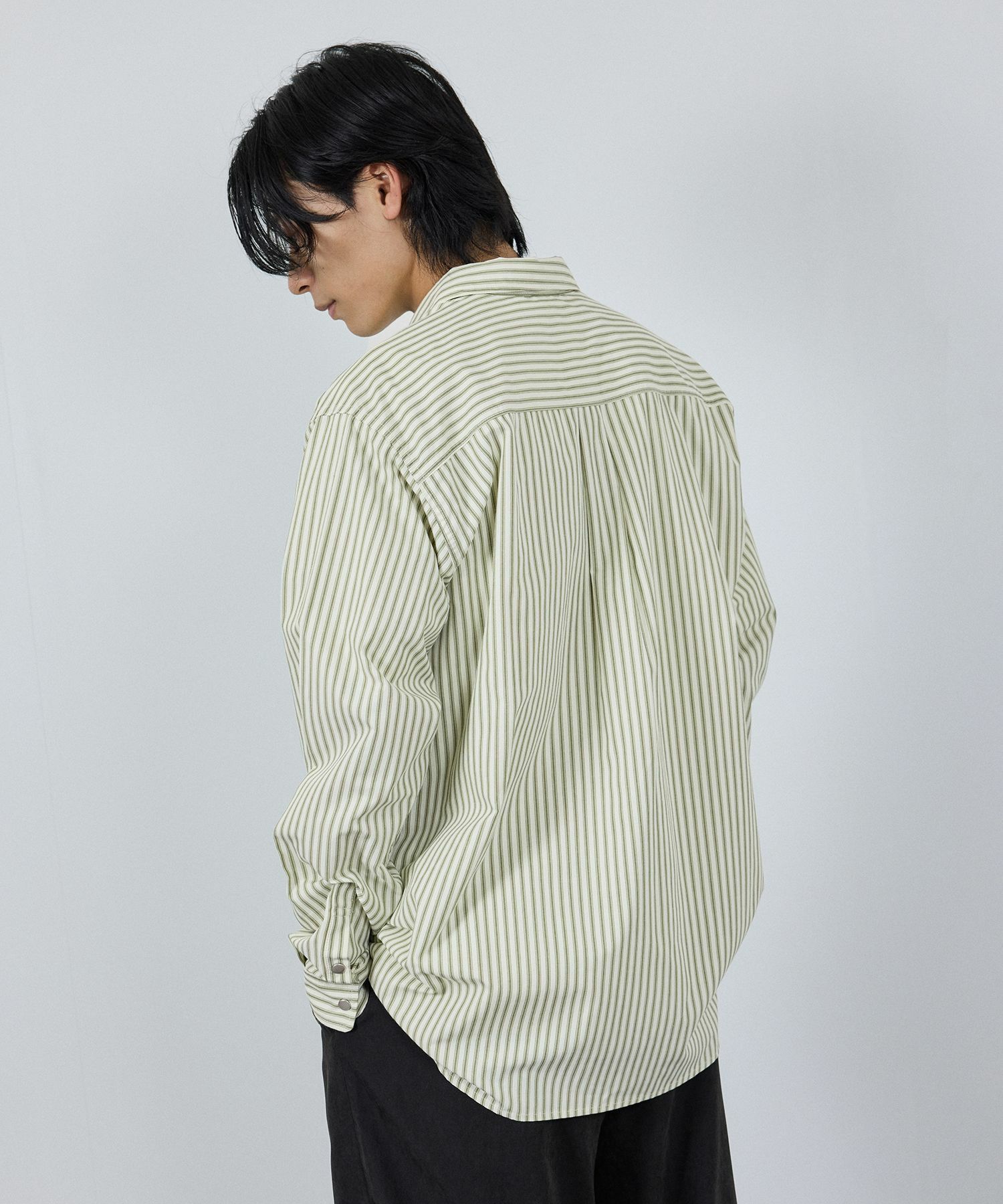 nAvy  多ポケルーズフィットシャツ レディース商品画像-13