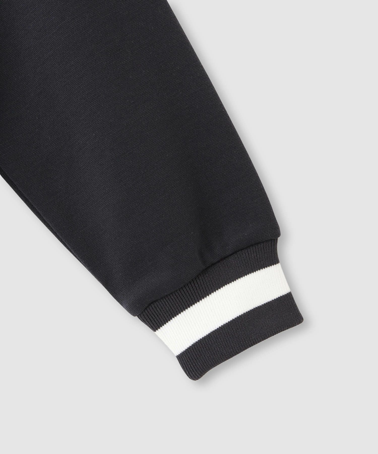 FILA ポンチ素材切替トレーナー キッズ商品画像-5