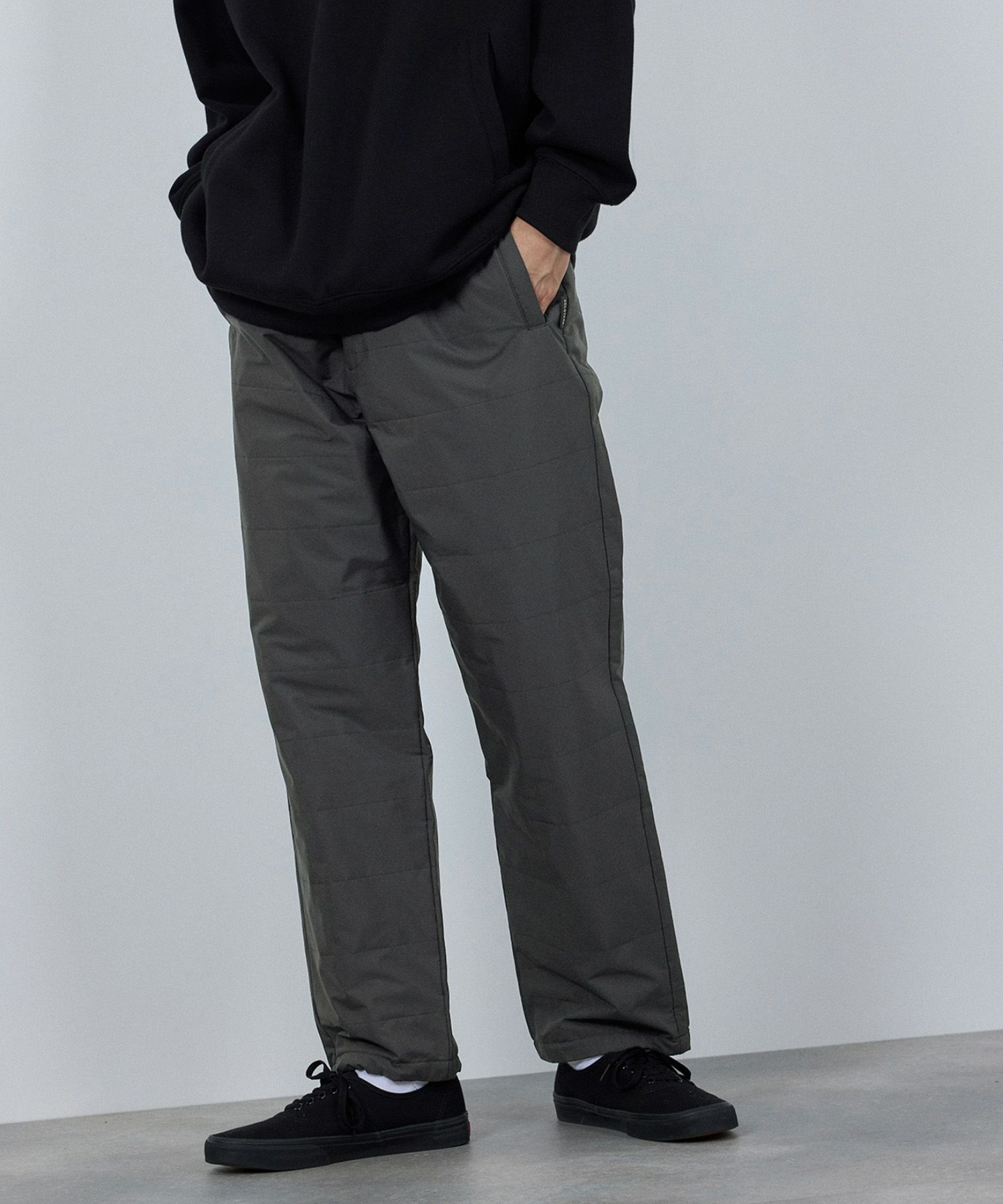 [予約販売 10/21より順次発送予定] NAVY シャットパンツ SOLOTEX(R)使用 中綿キルトパンツ メンズ