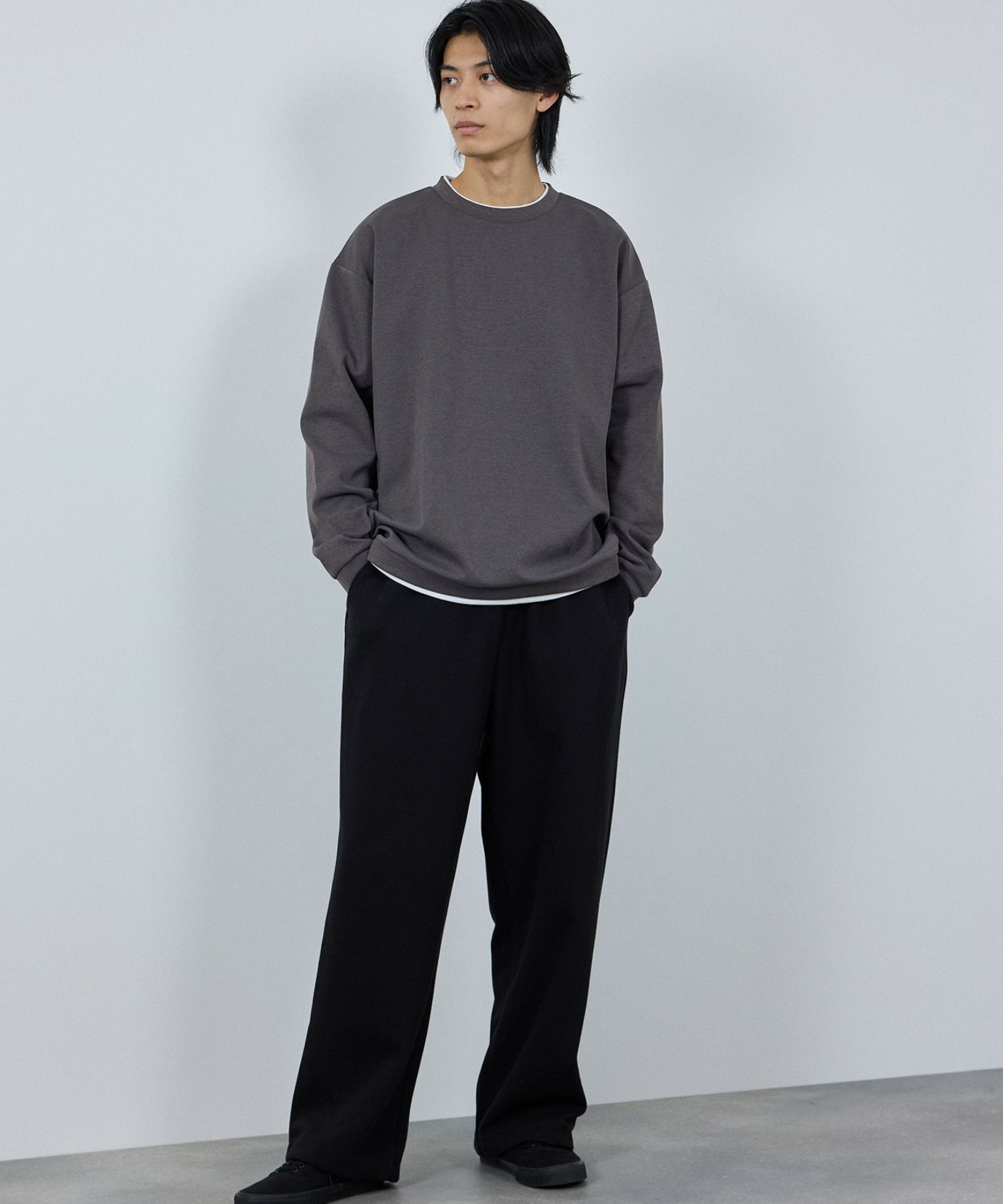 [値下げ]URBAN COLLECTION  Air Smoosy 全方向ストレッチ ダンボールニットクルートレーナー メンズ商品サムネイル-12
