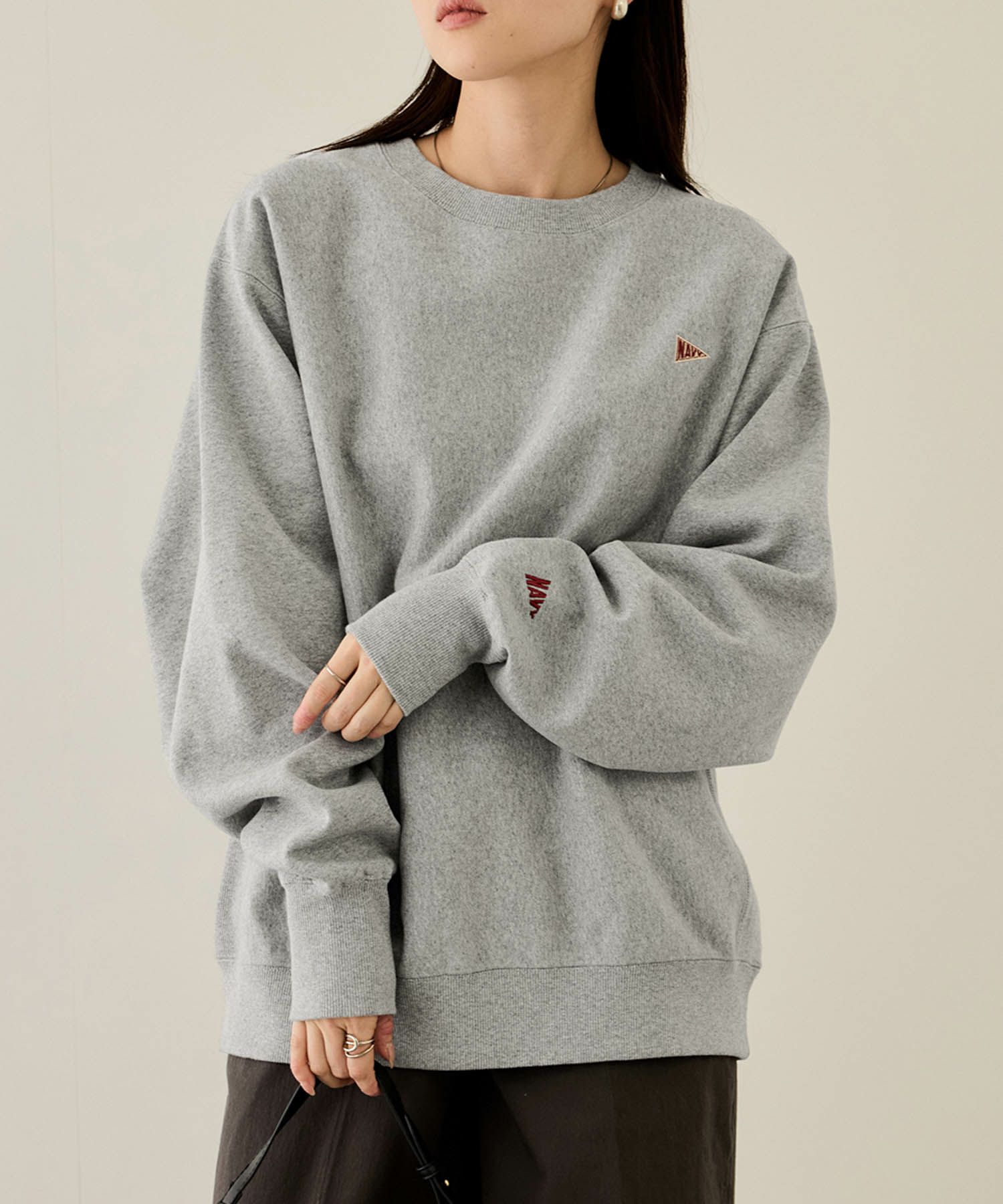 NAVY  ヘビーウェイト ワンポイント刺繍クルーネックスウェット メンズ商品画像-2