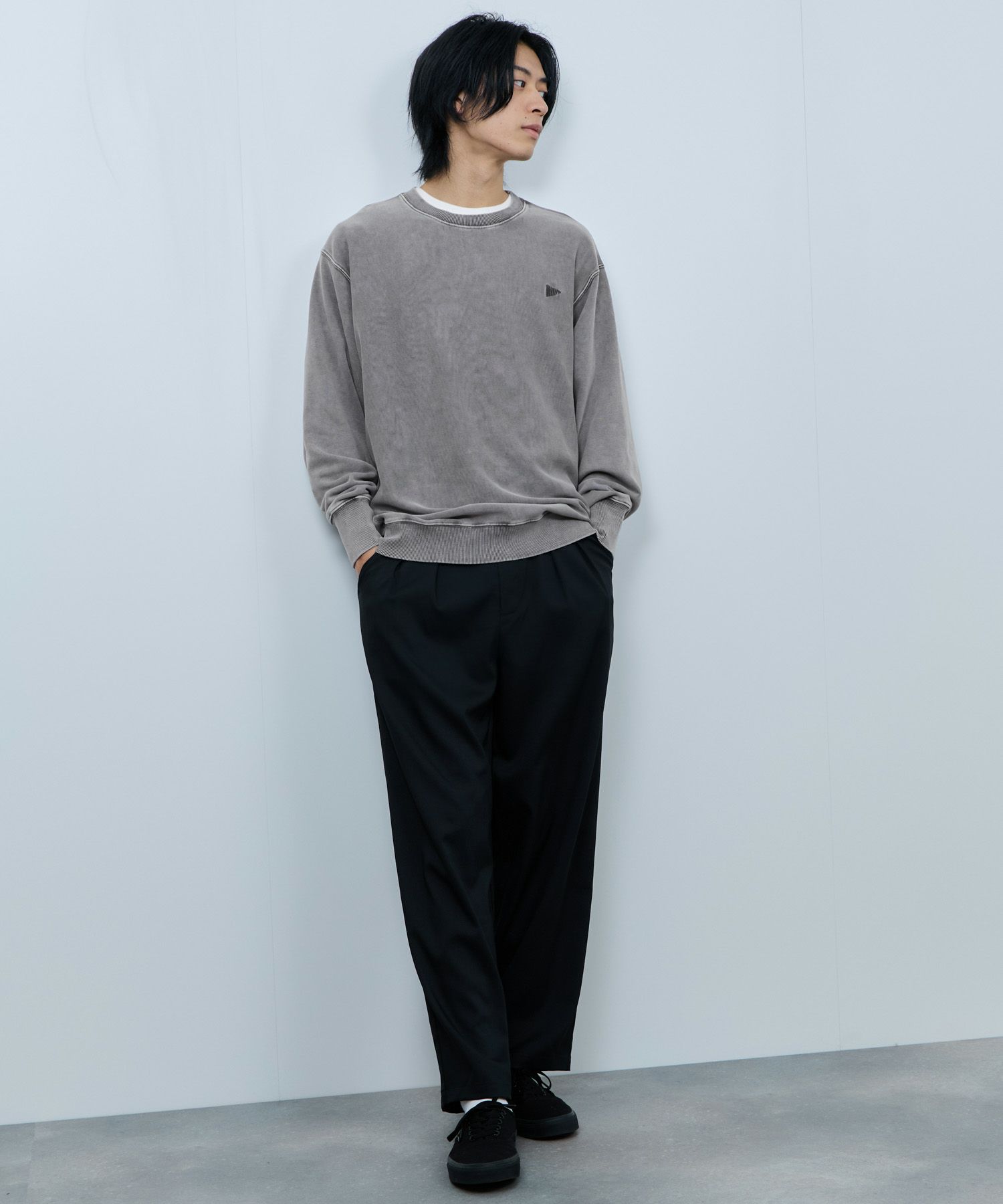 NAVY  ヘビーウェイト 裏毛アシッド加工クルーネックスウェット メンズ商品画像-11