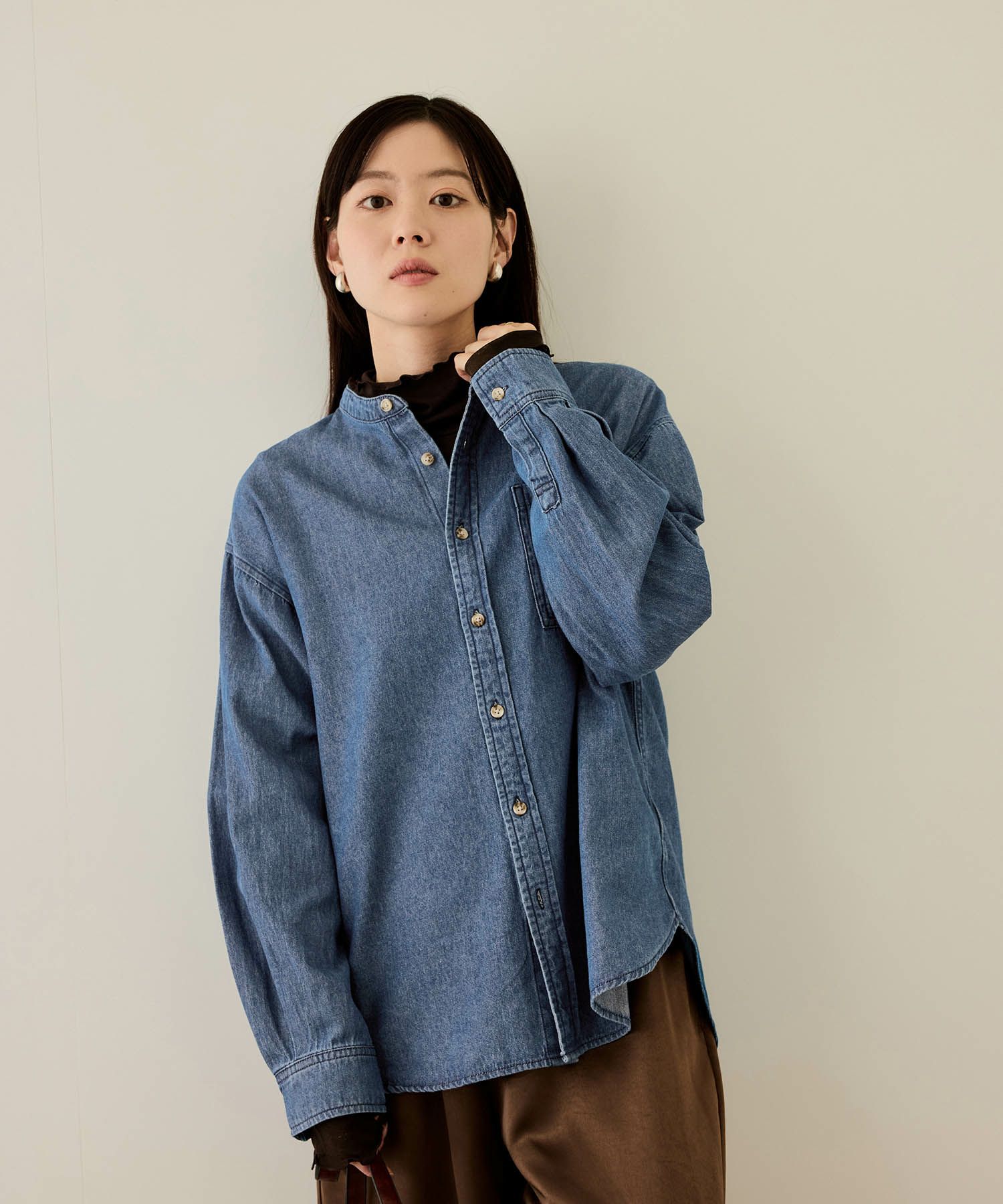 nAvy ルーズデニムスタンドカラーシャツ レディース