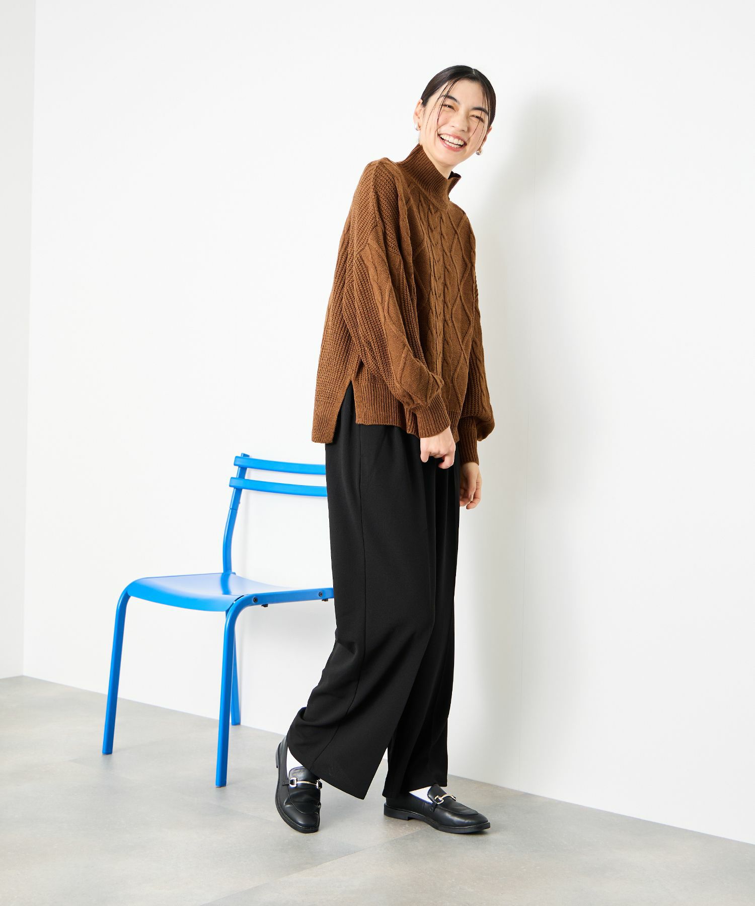 [期間限定価格]Idnes ストレッチストレートタックパンツ レディース