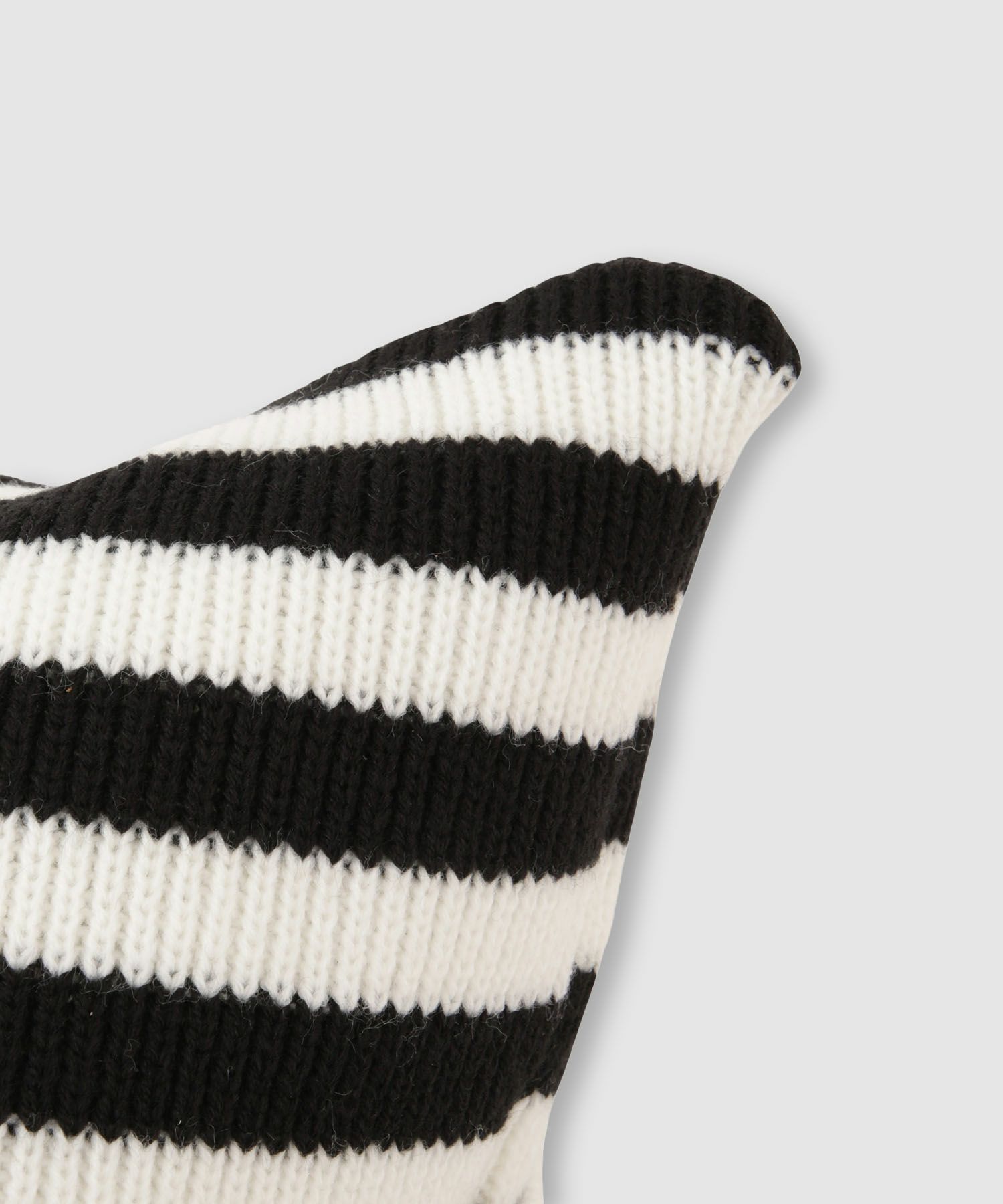 RICH MIX  ポンポン付き猫耳ニットキャップ キッズ商品画像-4