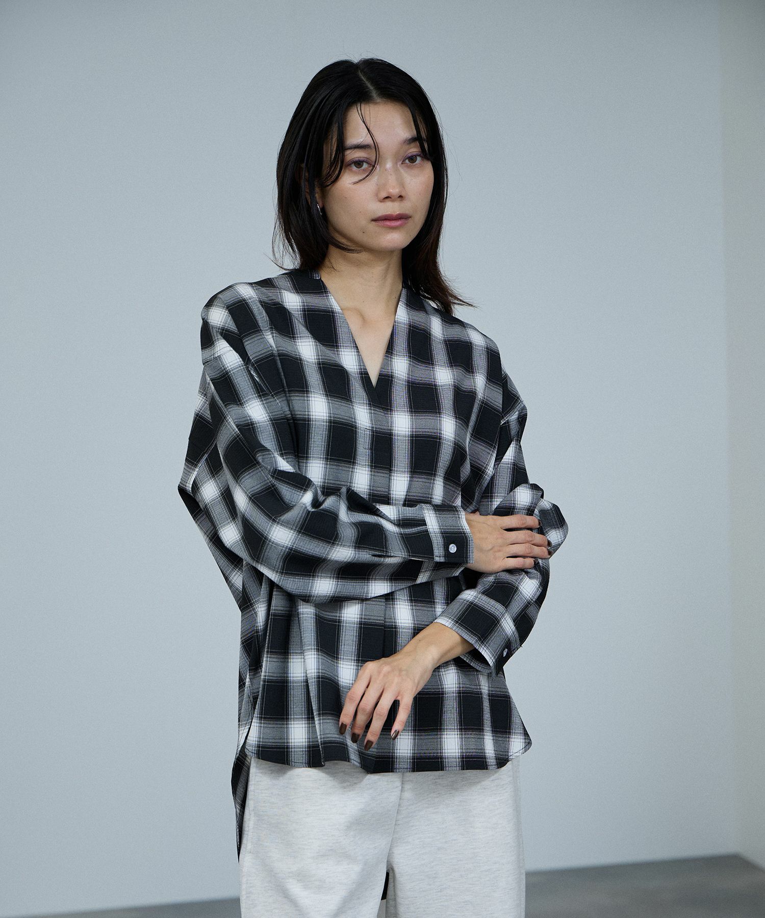 milli de l'air キーネックチェックブラウス レディース