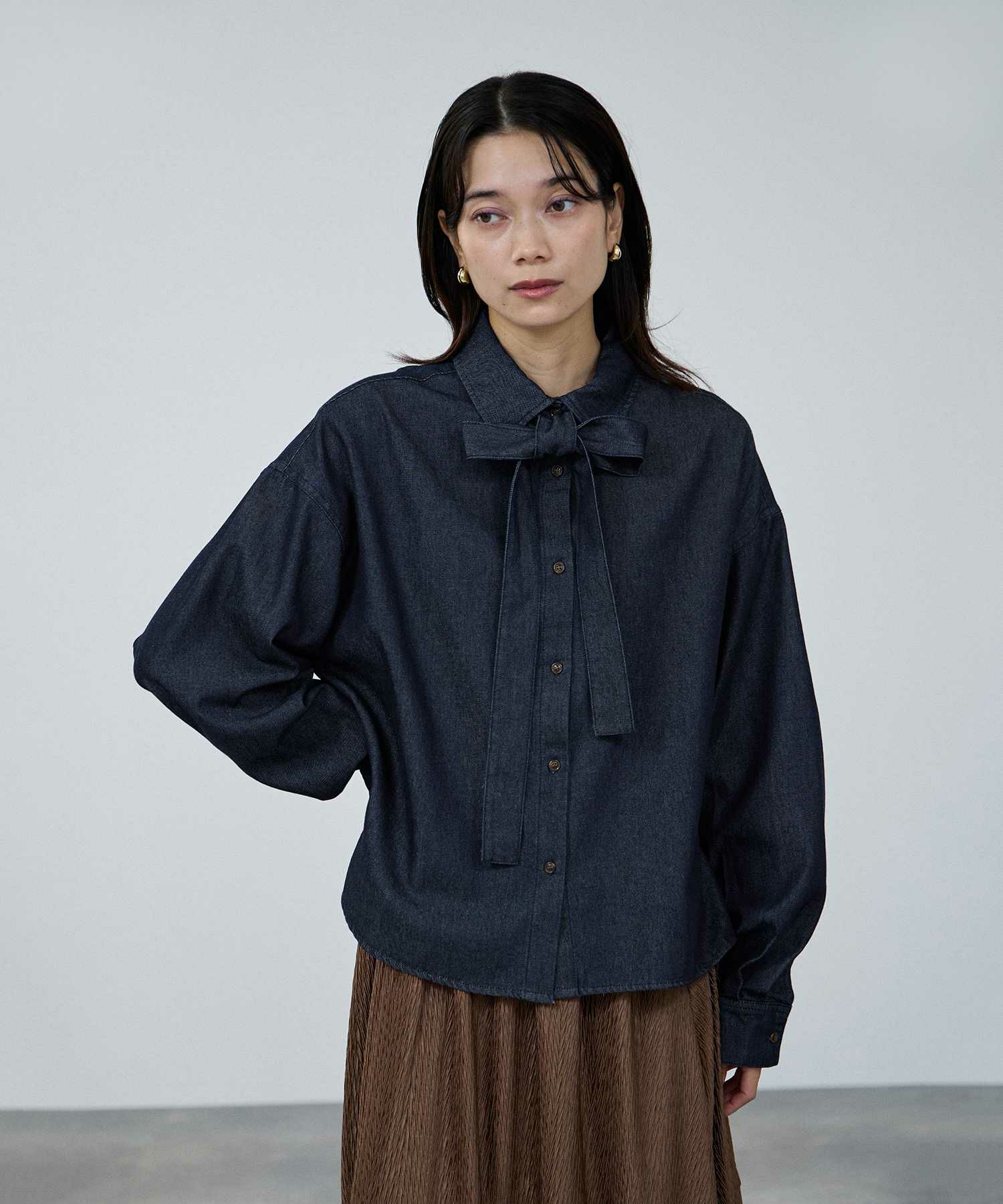 milli de l'air デニムボウタイシャツ レディース商品画像-11