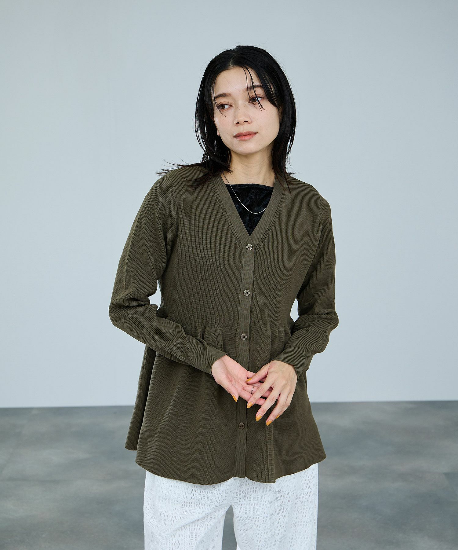 [さらに50%OFF]milli de l'air ソフトレッチペプラムカーディガン レディース商品画像-4
