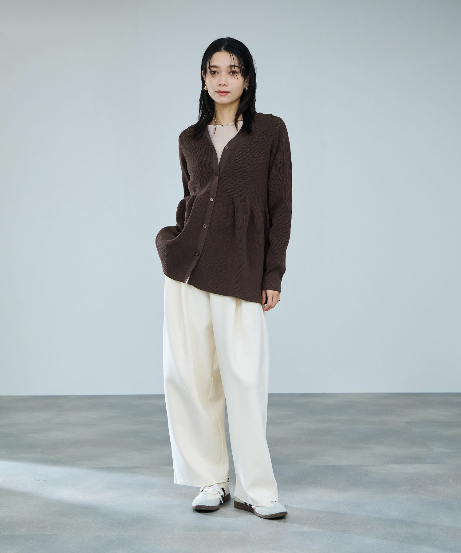 [さらに50%OFF]milli de l'air ソフトレッチペプラムカーディガン レディース商品画像-6