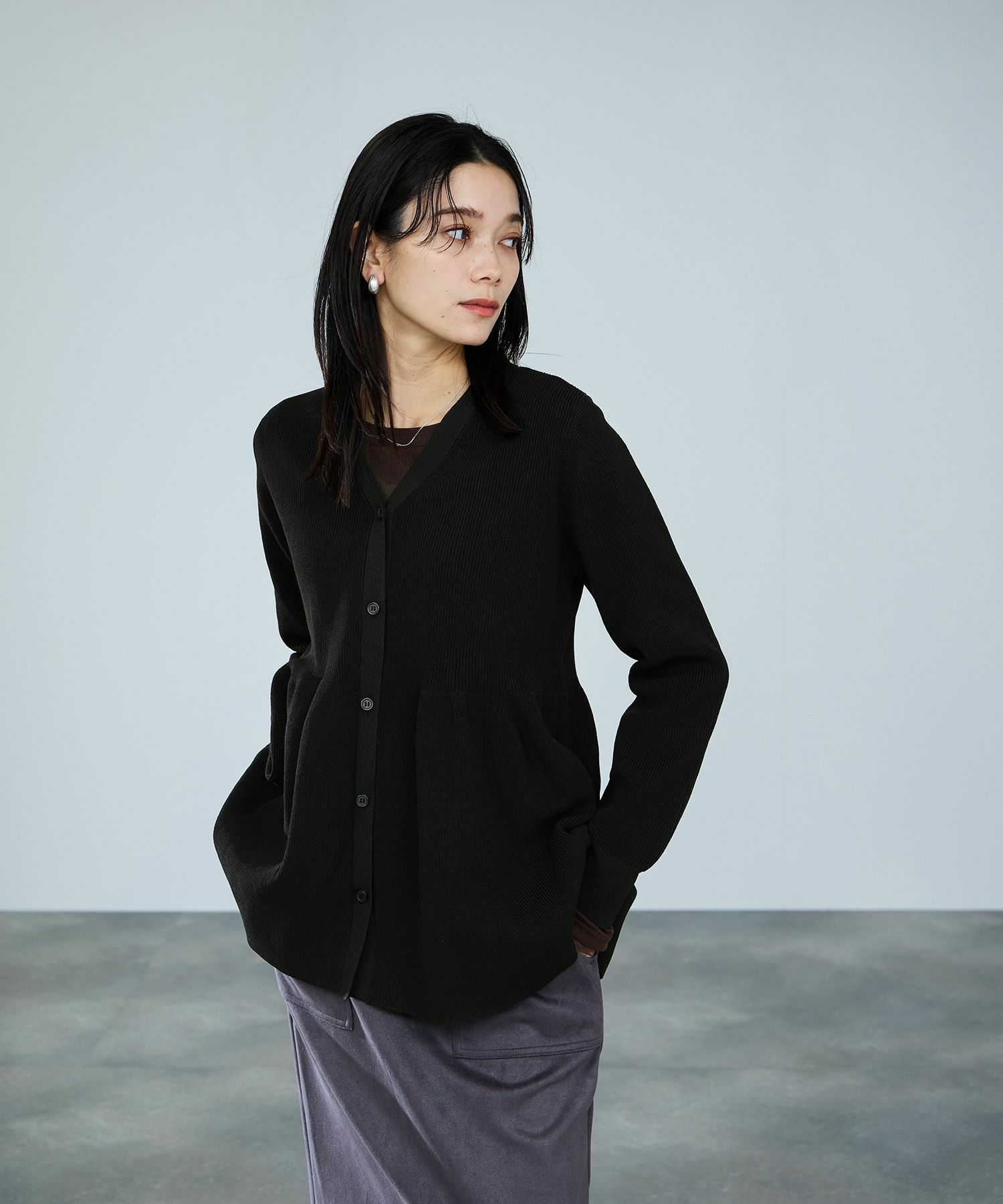 [さらに50%OFF]milli de l'air ソフトレッチペプラムカーディガン レディース商品画像-12