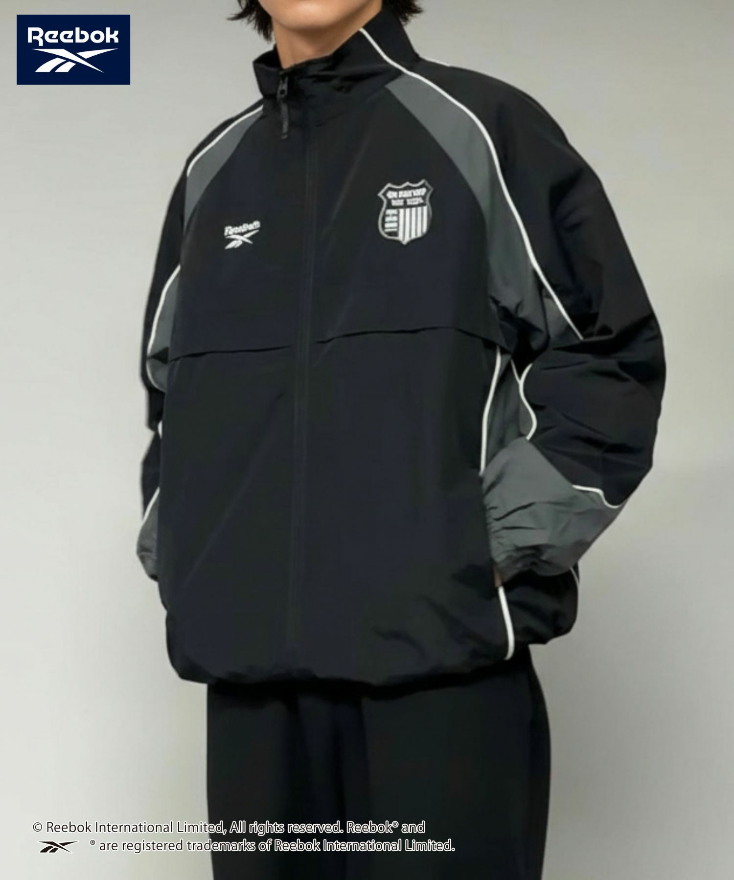 【WEB限定】Reebok  エンブレムナイロンジャケット メンズ商品サムネイル-2