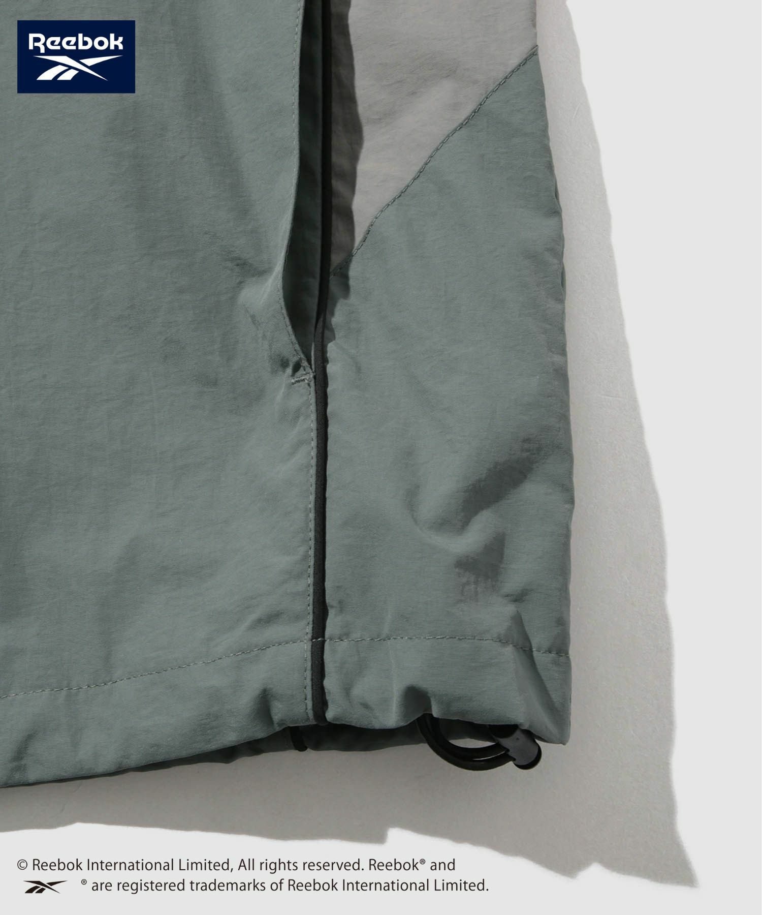 【WEB限定】Reebok  エンブレムナイロンジャケット メンズ商品サムネイル-7