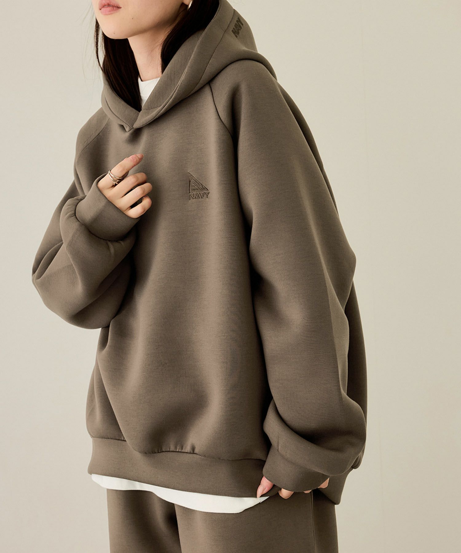 nAvy  ポンチ素材ワイドパーカー レディース商品画像-1