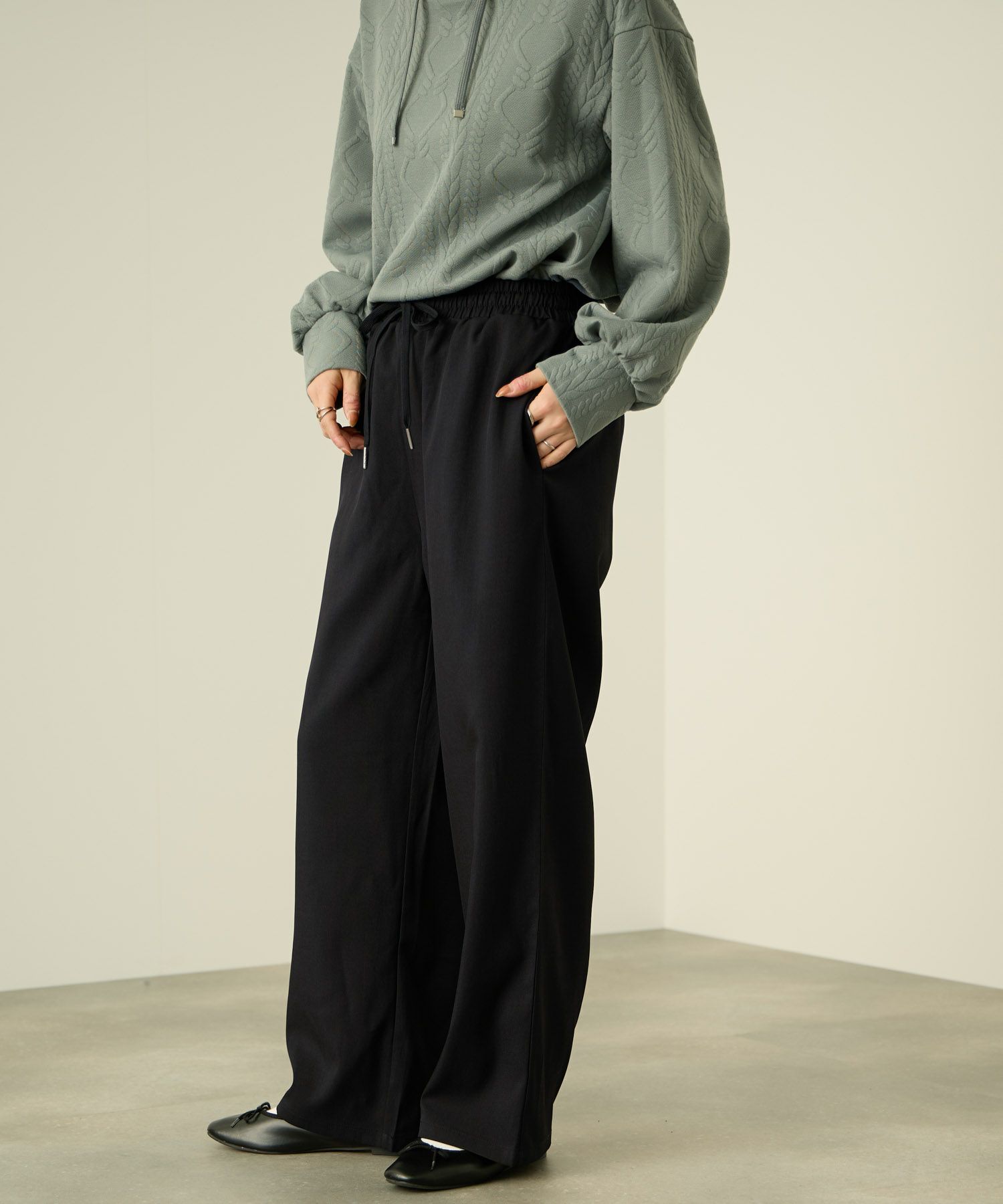 nAvy ワイドストレートパンツ レディース