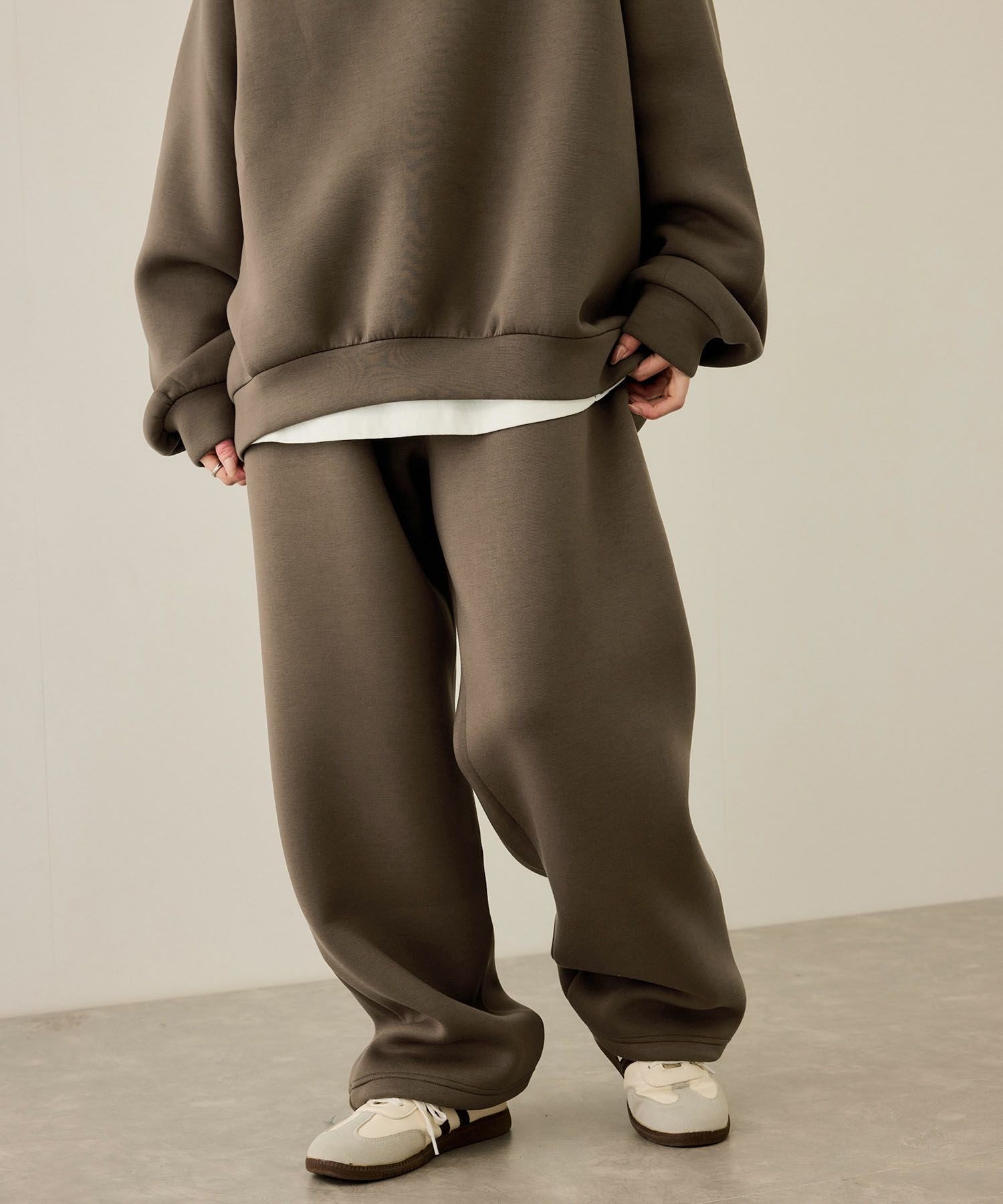 nAvy  ポンチ素材ワイドパンツ レディース商品画像-4