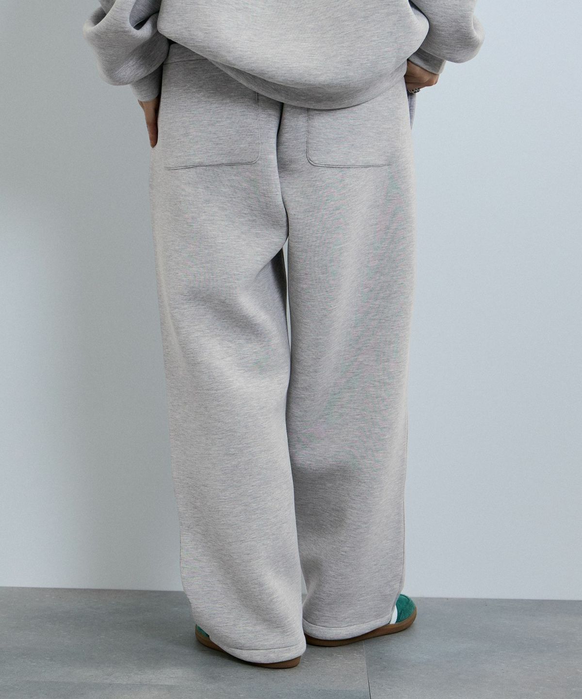 nAvy ポンチ素材ワイドパンツ レディース