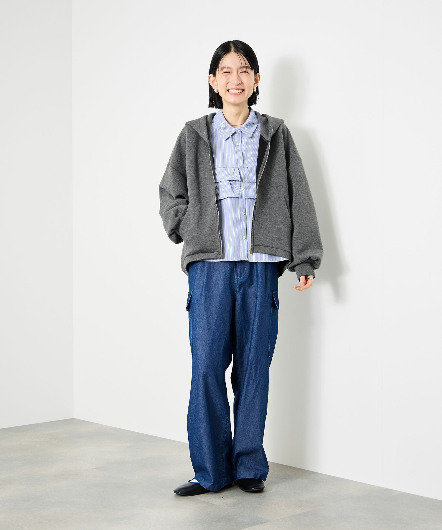 Idnes ストレッチポンチジップパーカー レディース