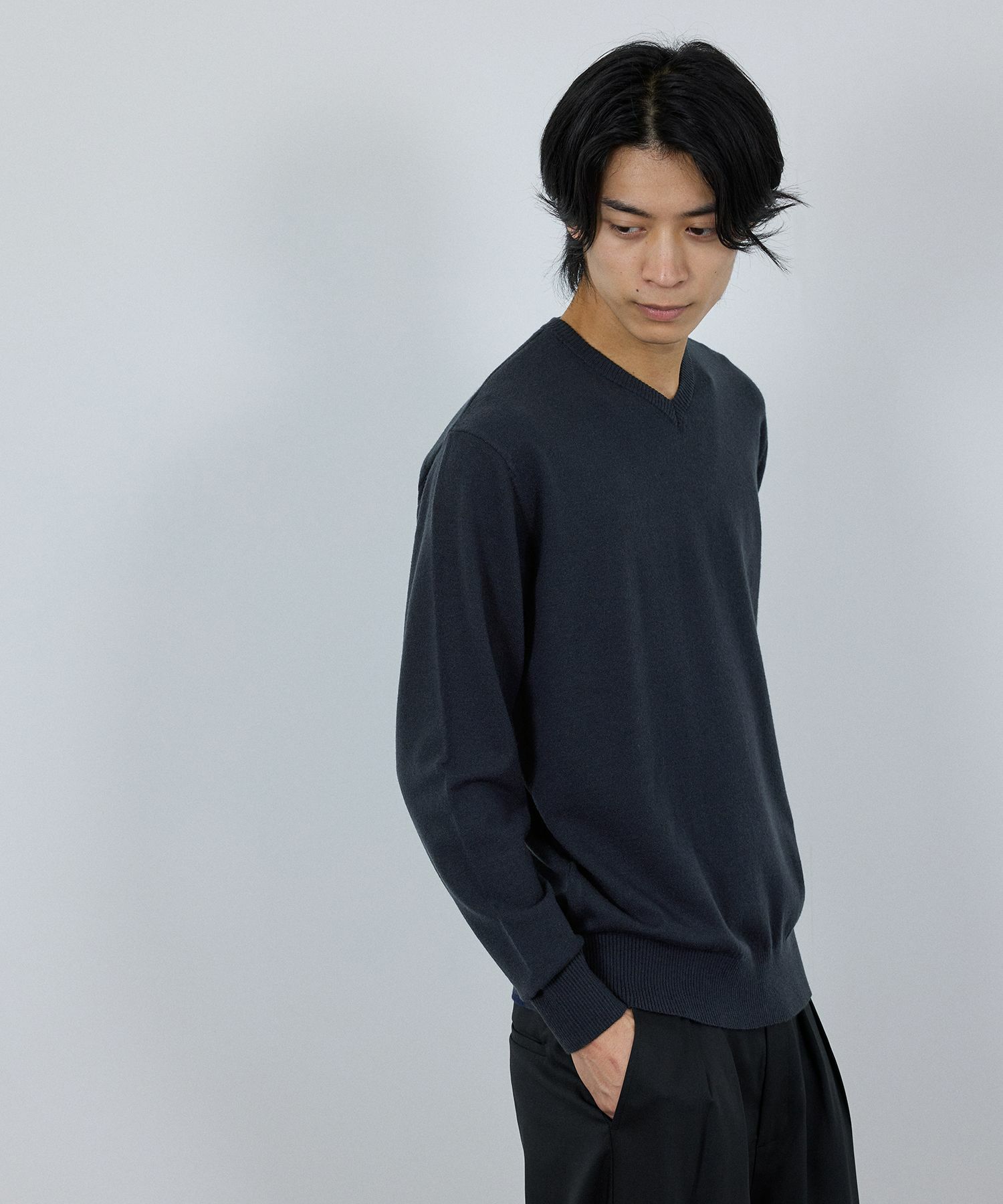 [期間限定価格]NAVY 素肌ニット Vネック メンズ