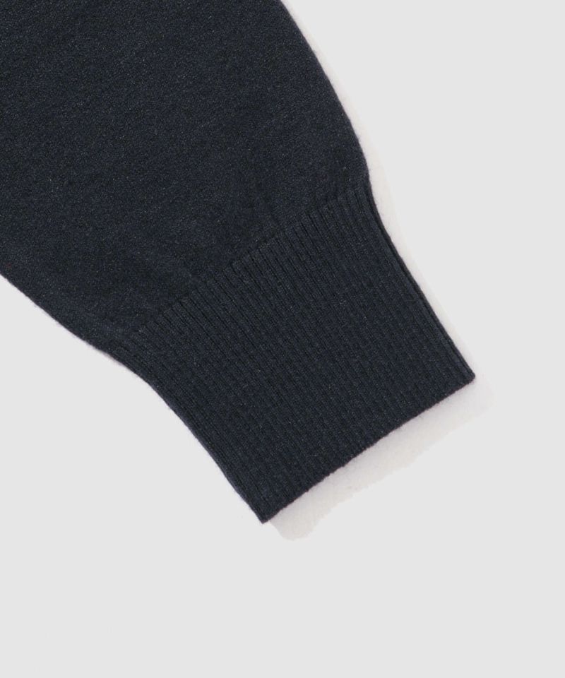 [さらに50%OFF]NAVY  素肌ニット Vネック メンズ商品画像-17