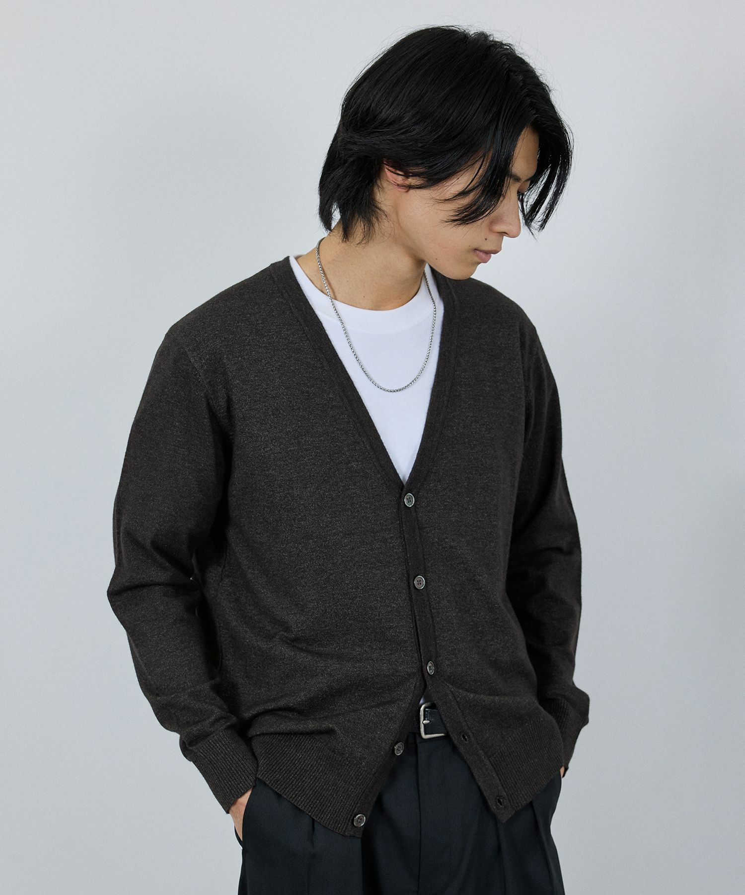 NAVY  素肌ニット Vネックカーディガン メンズ商品画像-1