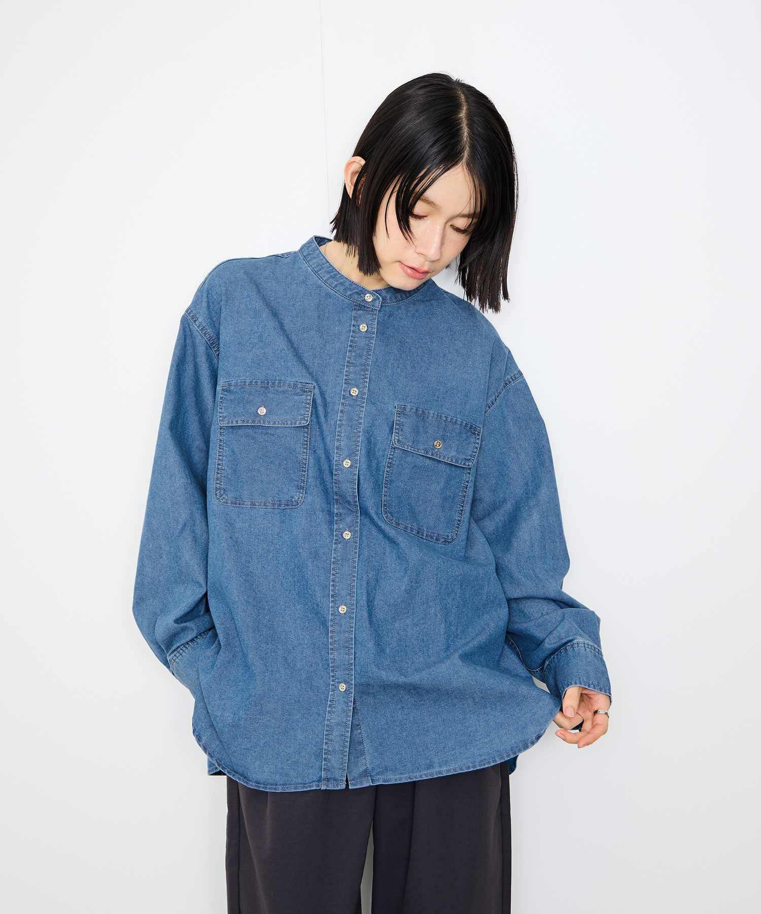 [値下げ]Idnes  デニムバンドカラーシャツ レディース商品サムネイル-2