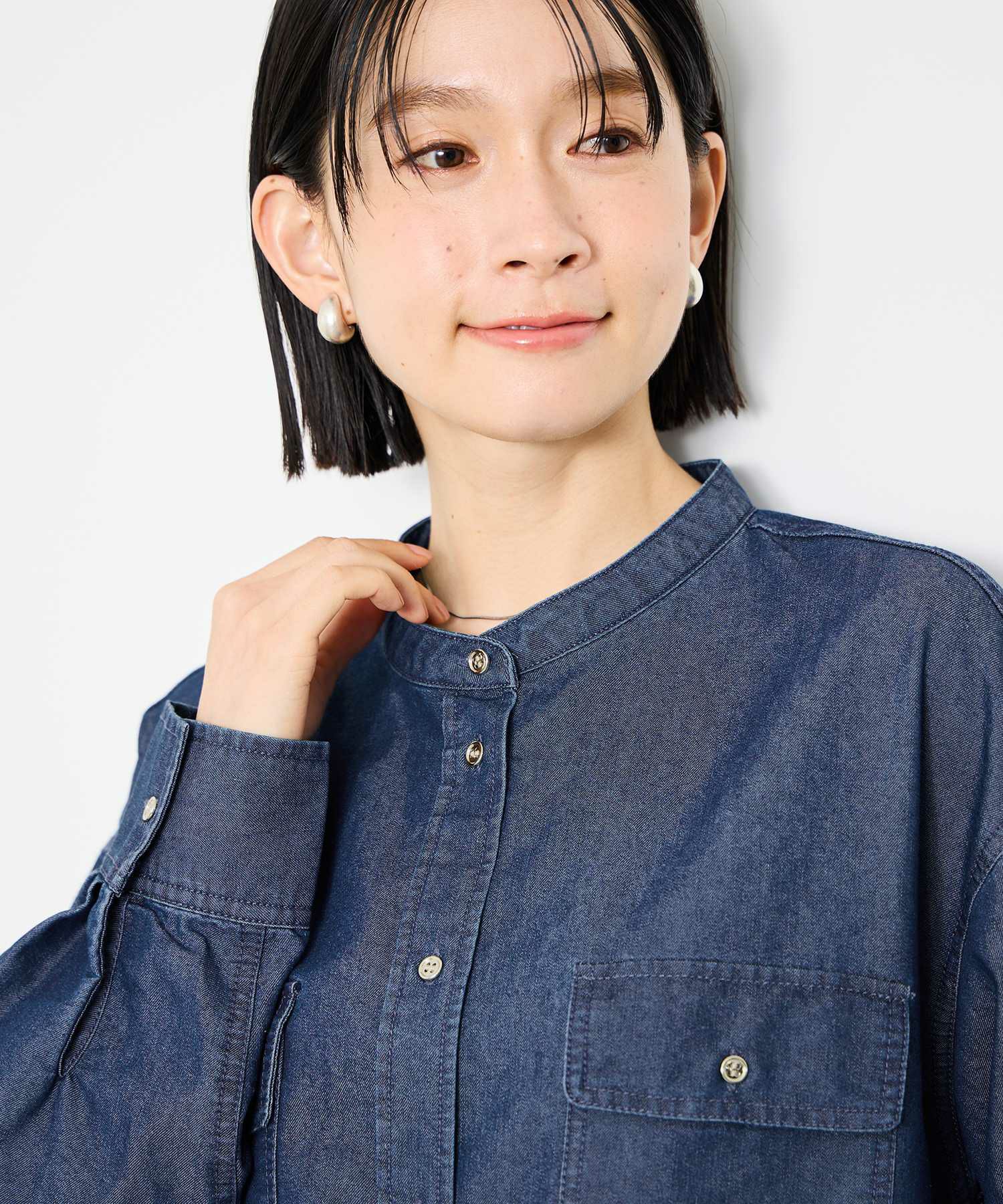 [値下げ]Idnes  デニムバンドカラーシャツ レディース商品サムネイル-5