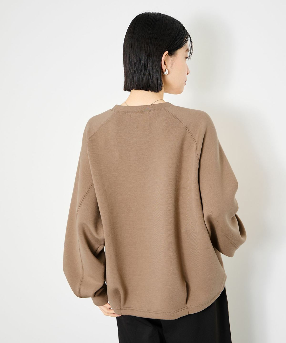 Idnes ストレッチポンチ素材プルオーバー レディース