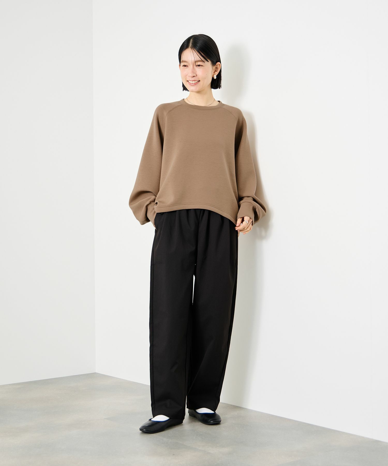 Idnes ストレッチポンチ素材プルオーバー レディース