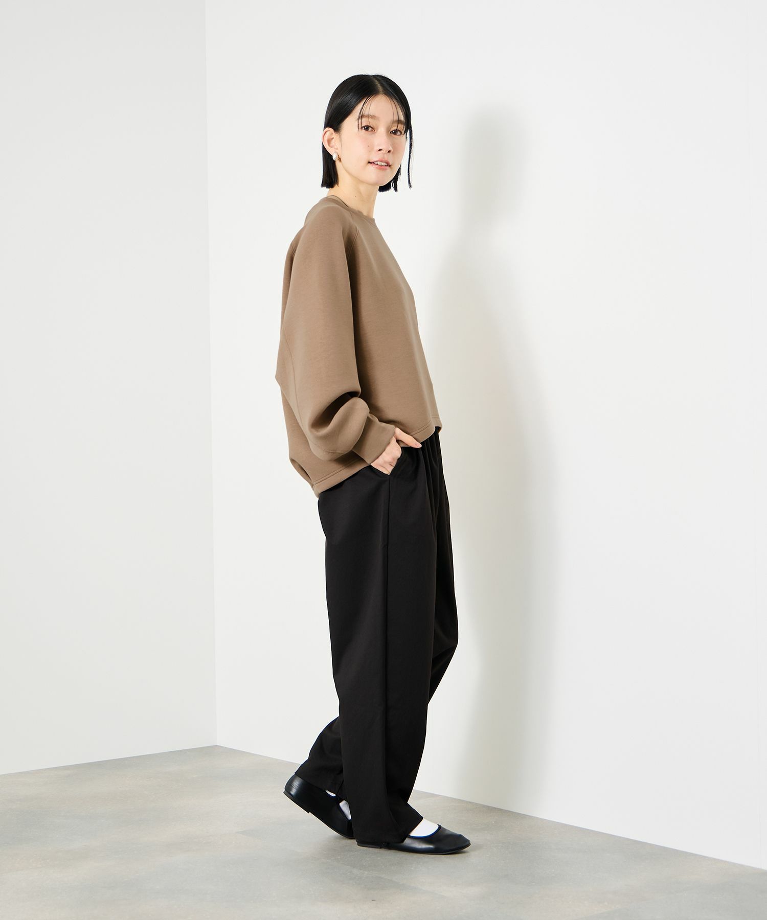 Idnes ストレッチポンチ素材プルオーバー レディース