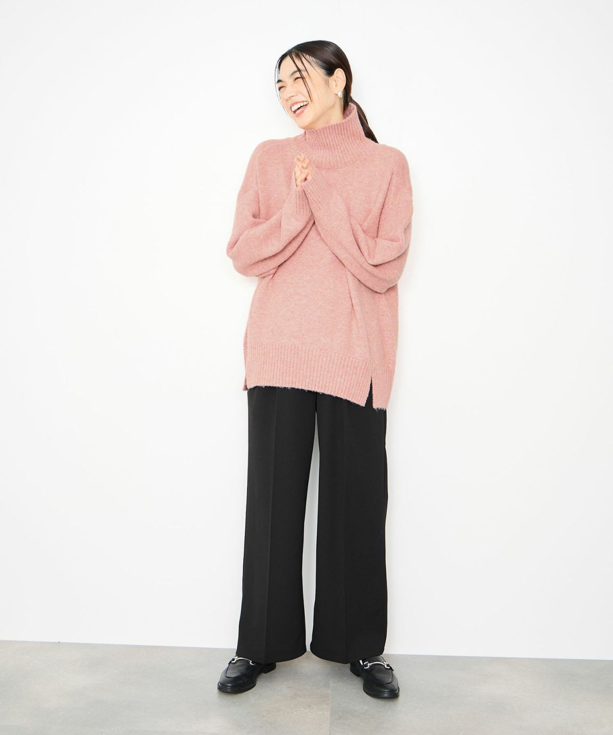 Idnes ヤクライクタートルネックニット レディース