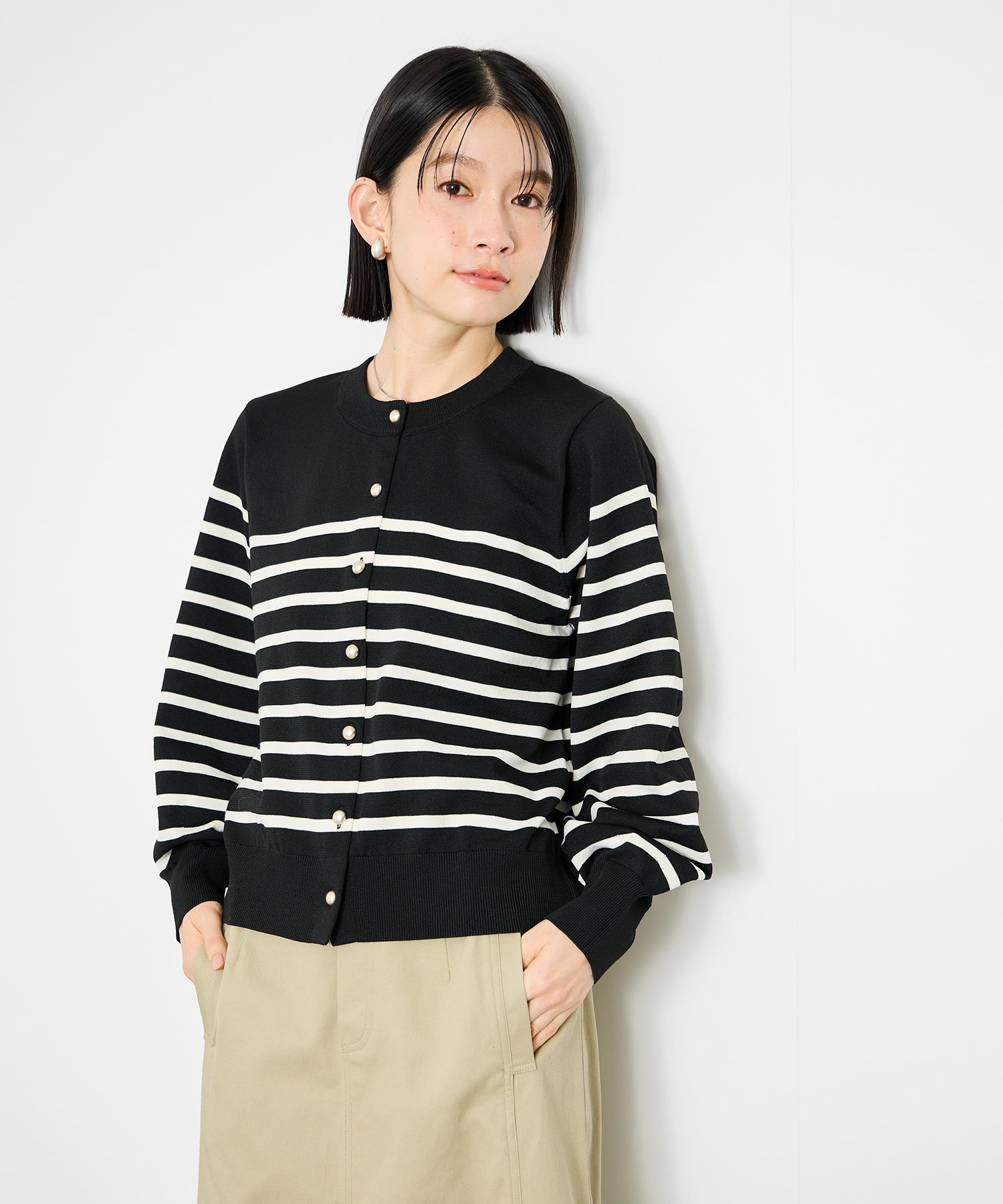 [値下げ]Idnes  ボリュームスリーブカーディガン レディース商品サムネイル-1