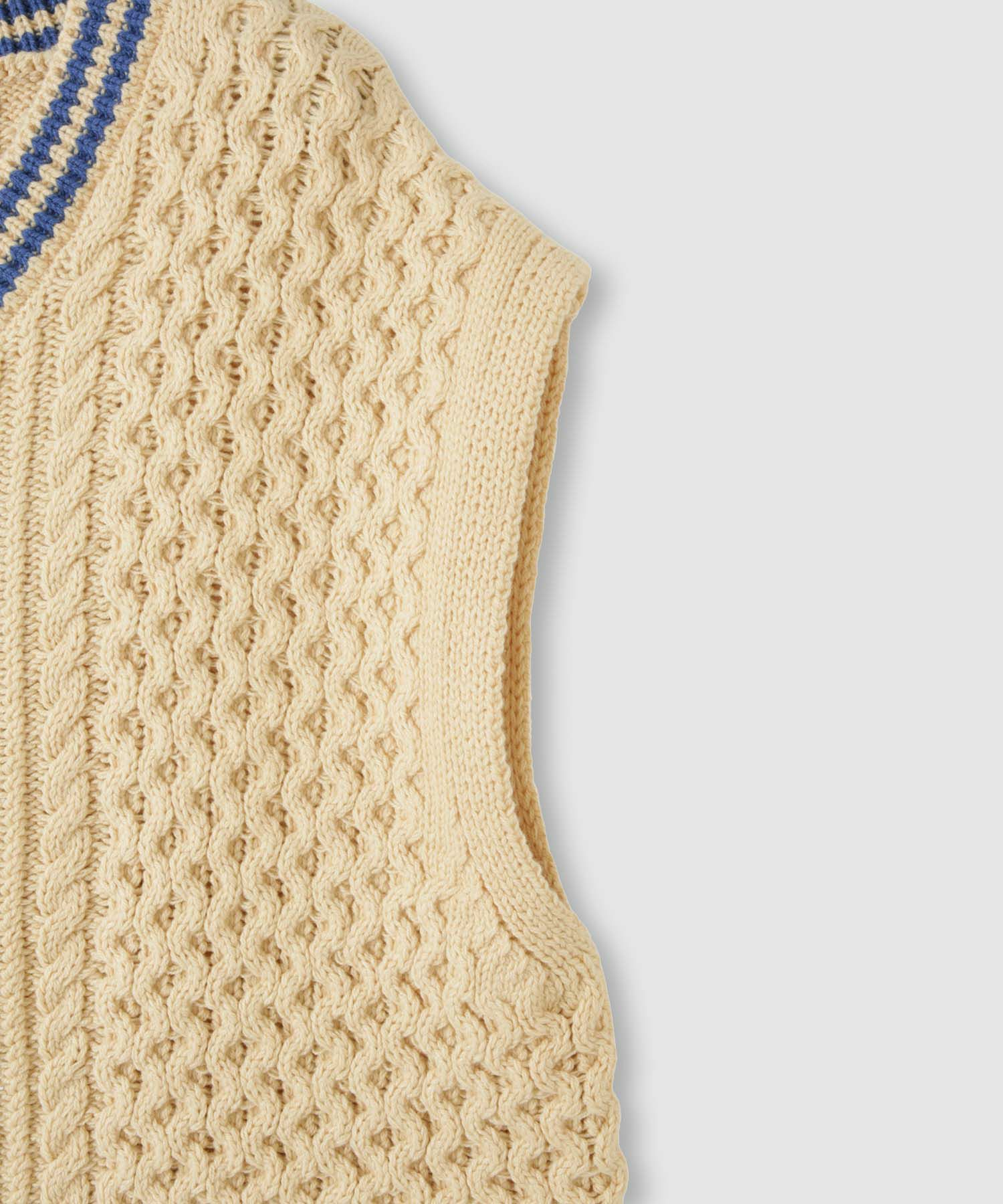 [さらに50%OFF]Idnes  ケーブルチルデンVネックベスト レディース商品サムネイル-20