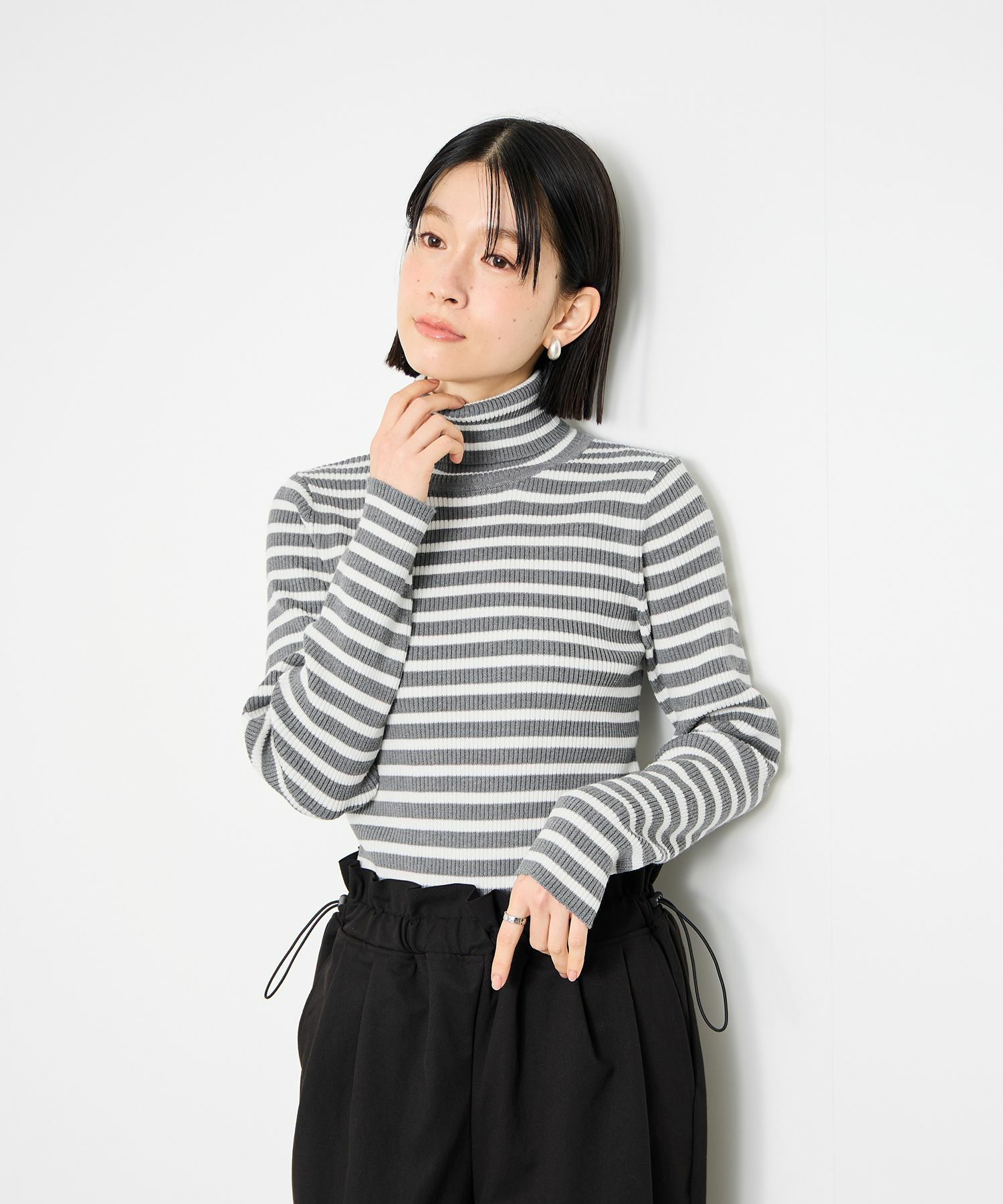 Idnes ボーダーリブタートルネックニット レディース