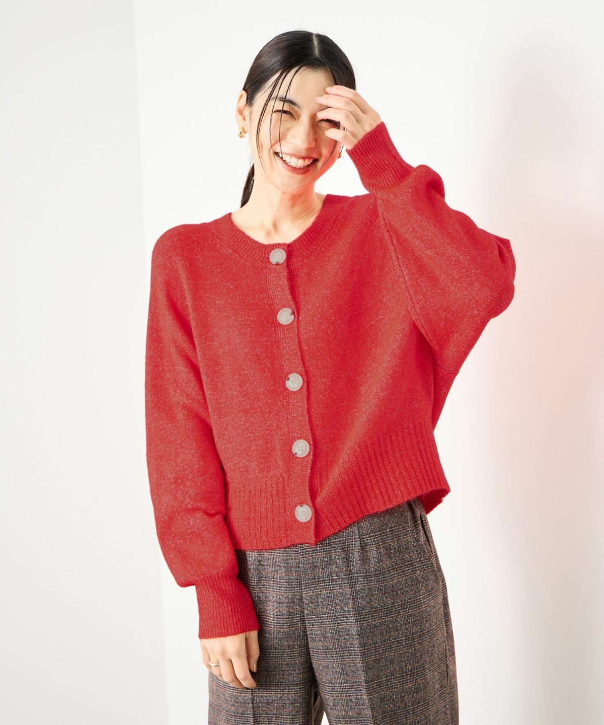 Idnes ヤクライククルーカーディガン レディース