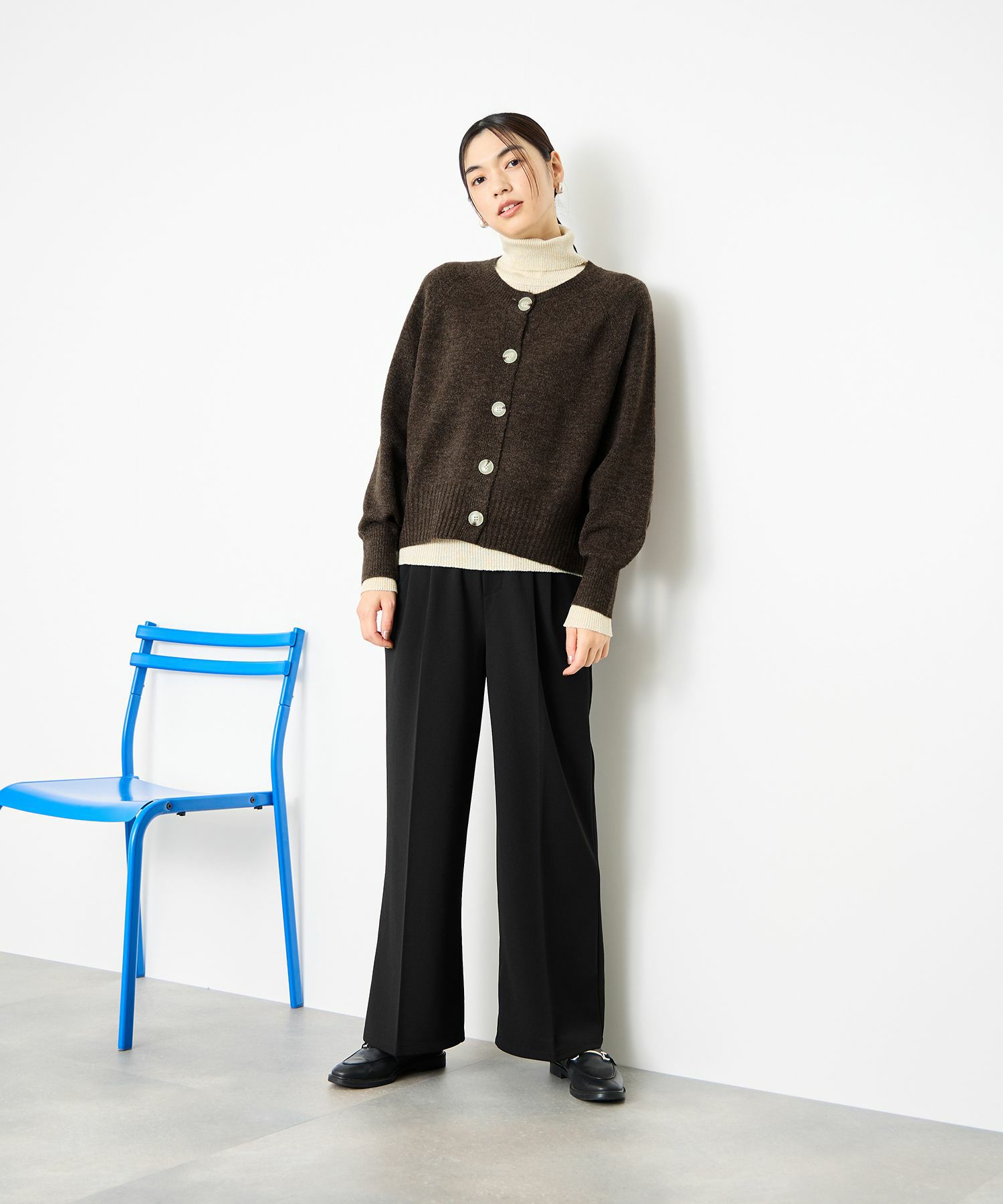 Idnes ヤクライククルーカーディガン レディース