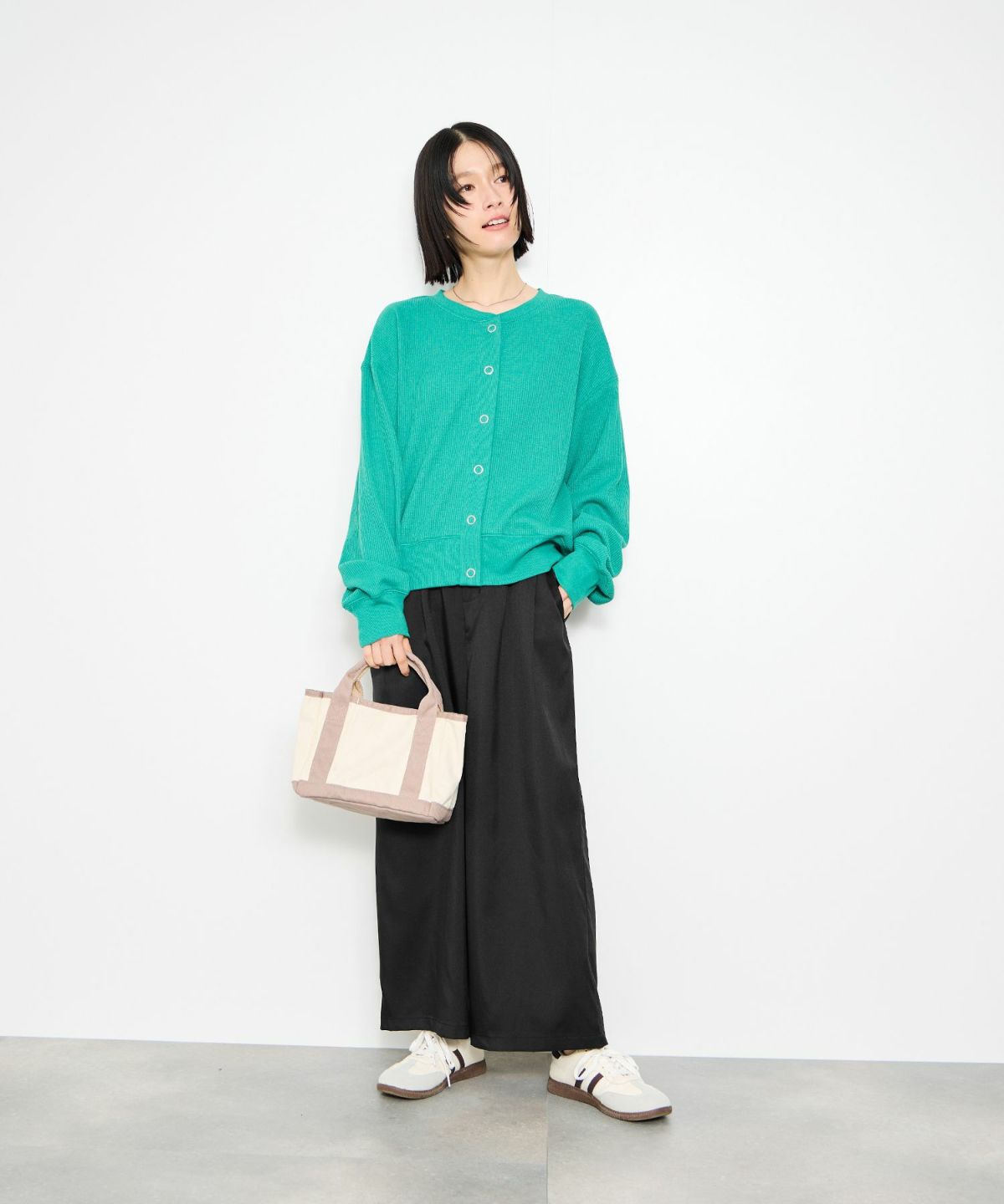 Idnes サイドバックルクロップドパンツ レディース