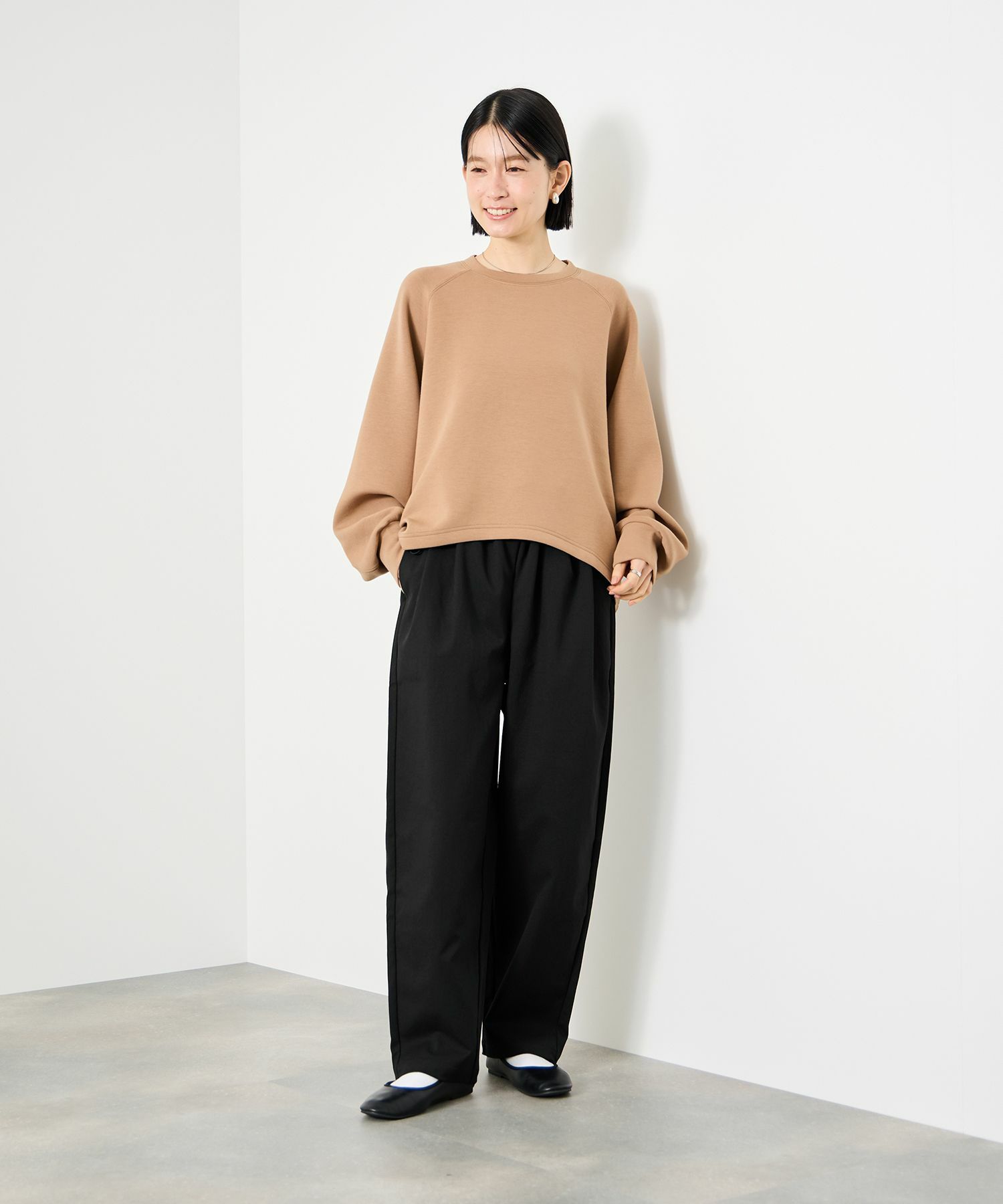Idnes ギャバドロストテーパードパンツ レディース