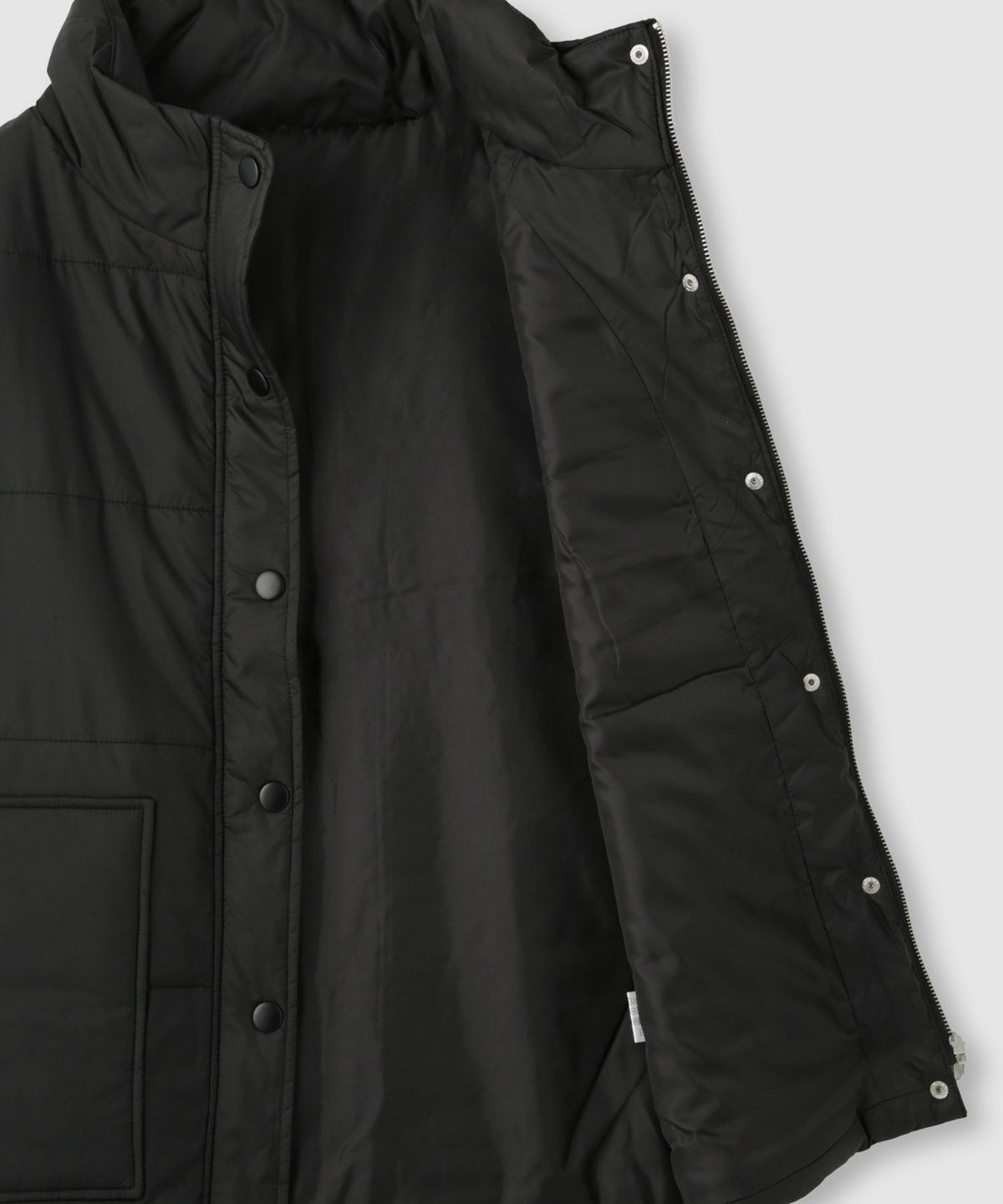 milli de l'air 中綿ベルテッドハイネックベスト レディース