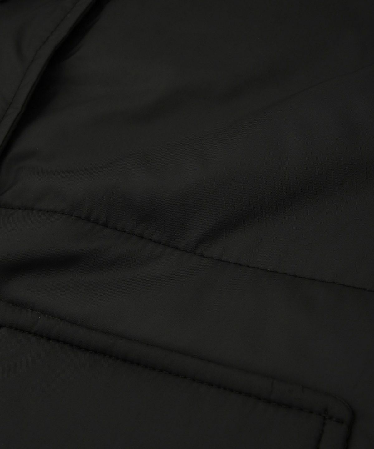 milli de l'air 中綿ベルテッドハイネックベスト レディース